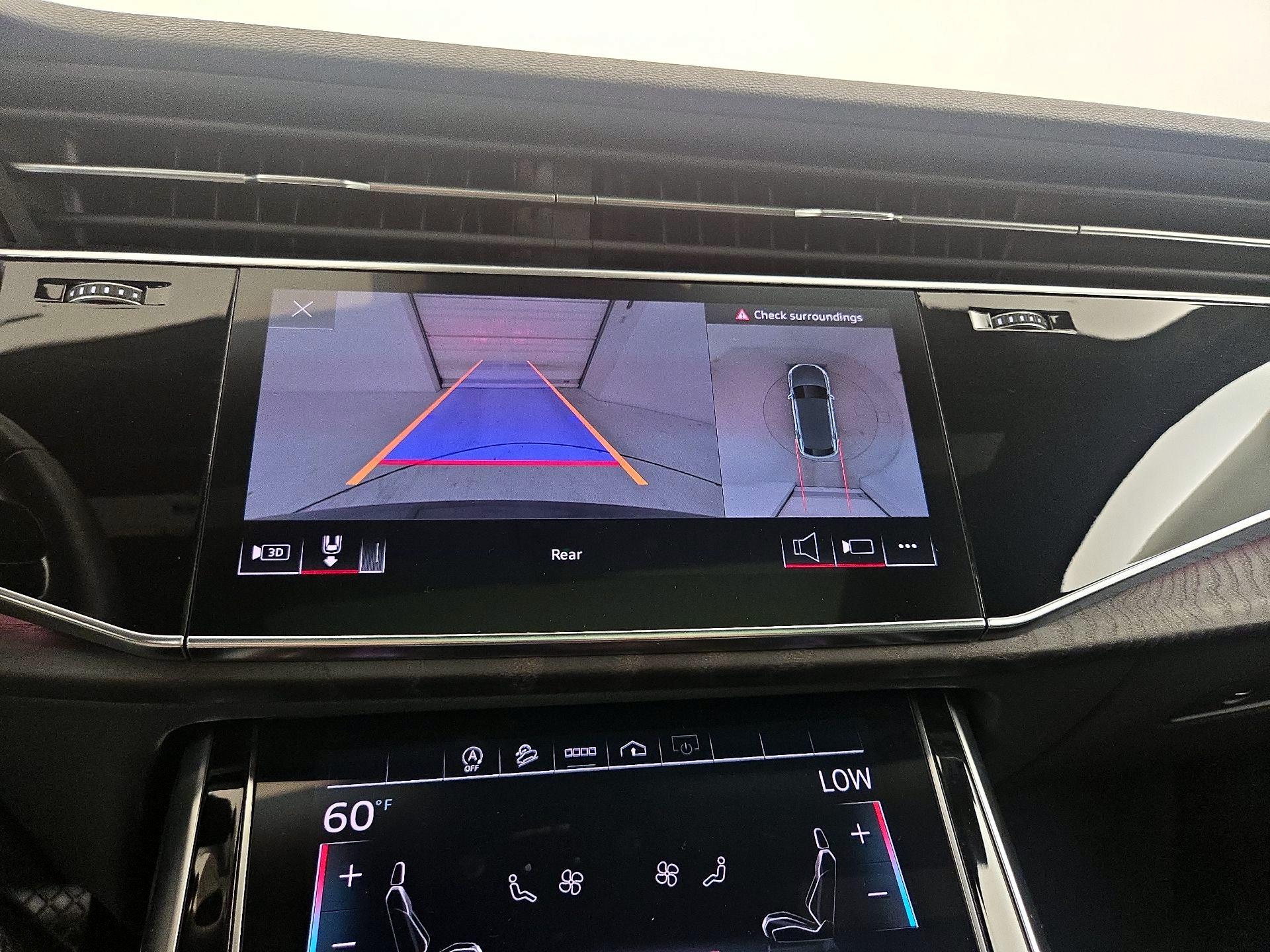 Thumbnail: 2021 Audi Q8 - 15