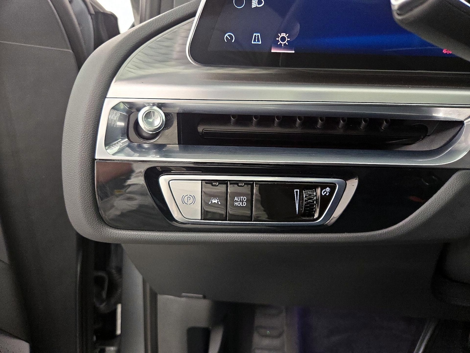 2024 Cadillac LYRIQ Sport 2 - Photo 14