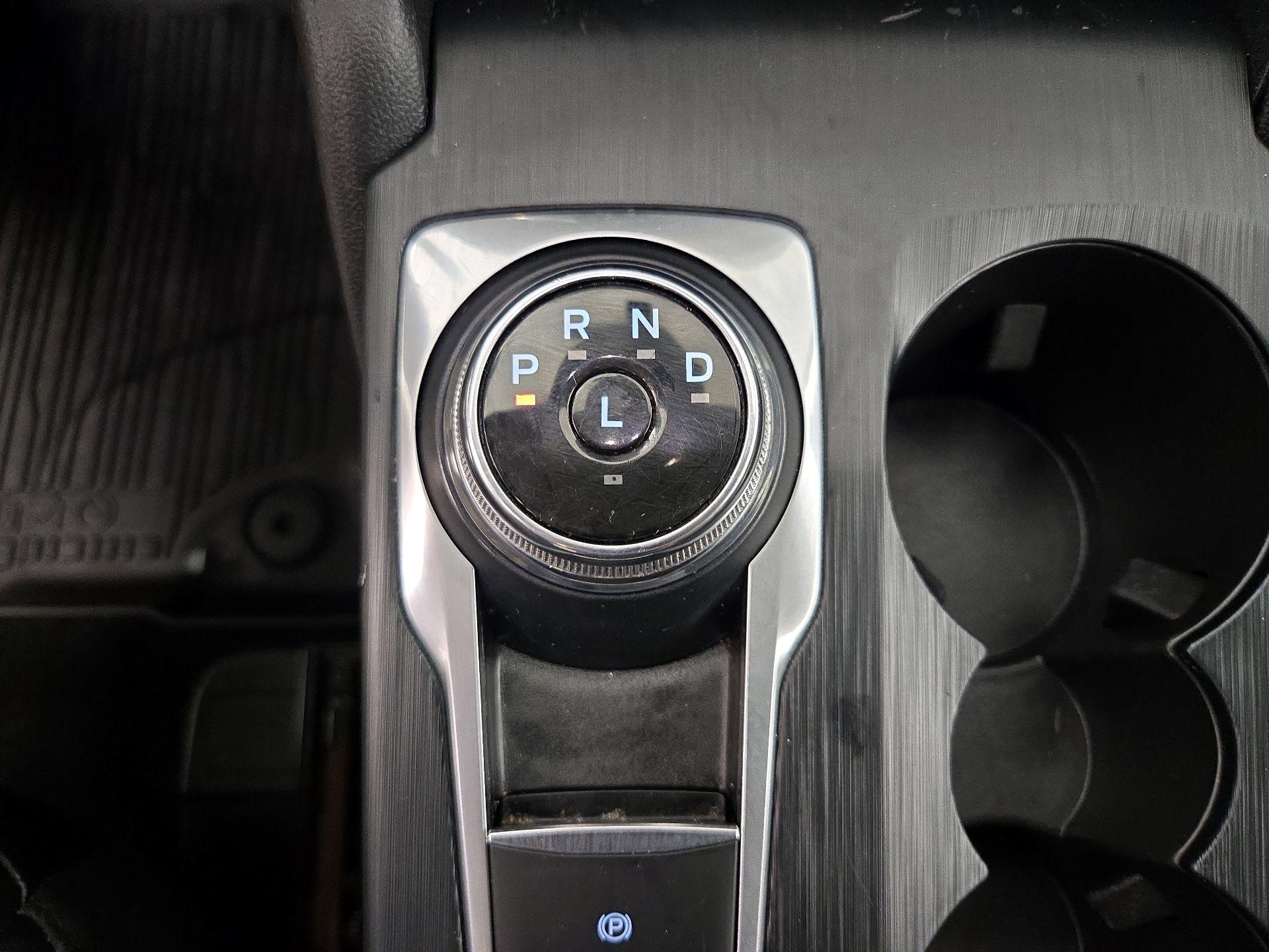 Thumbnail: 2023 Ford Escape - 18