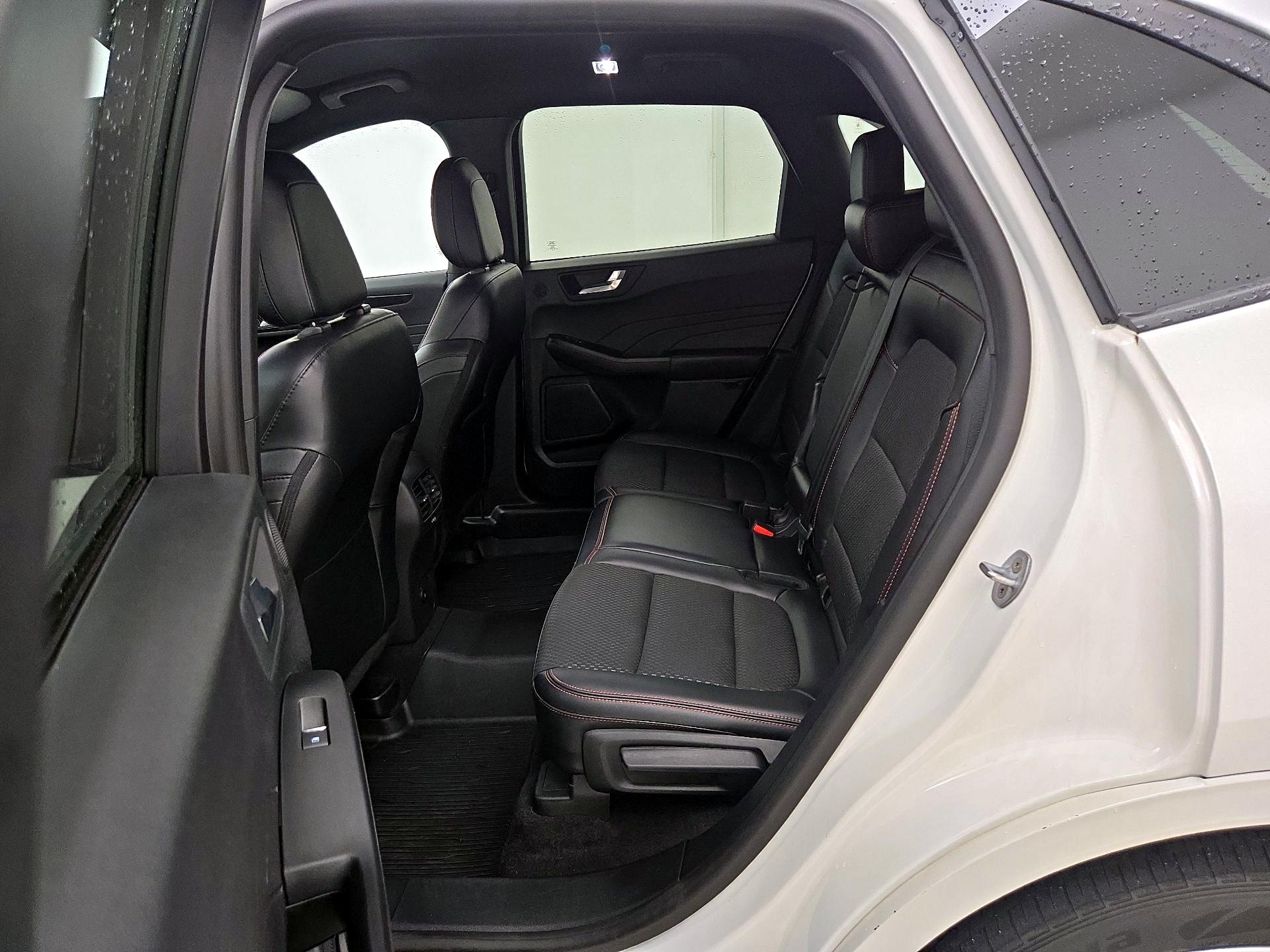 Thumbnail: 2023 Ford Escape - 20