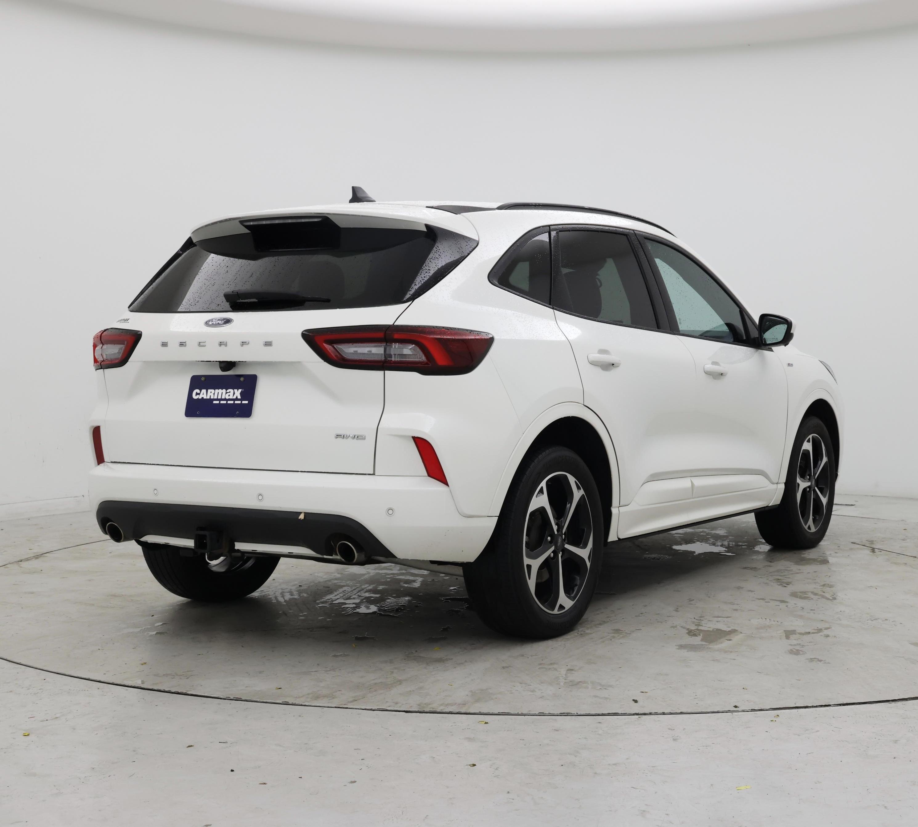 Thumbnail: 2023 Ford Escape - 8