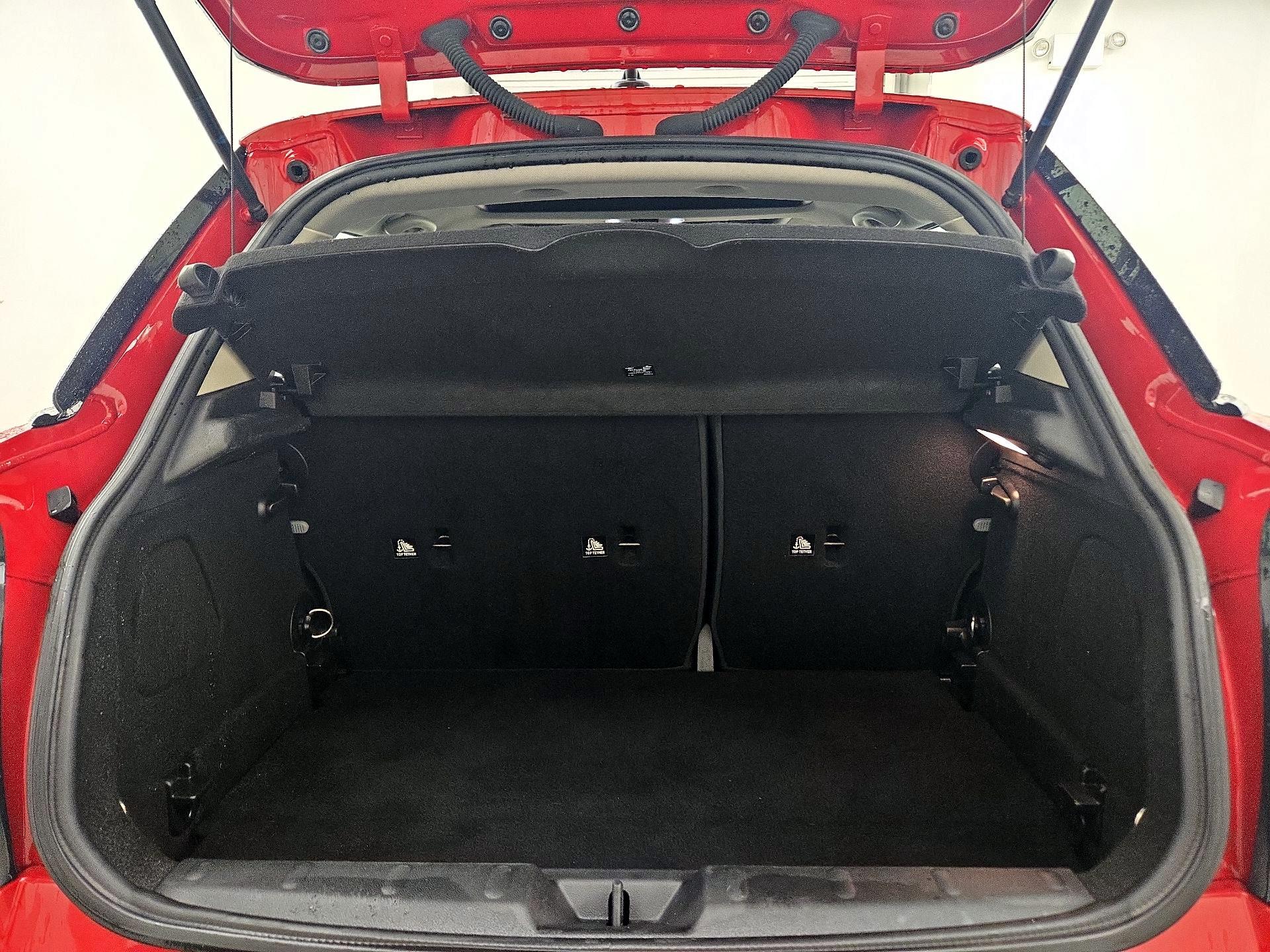 Thumbnail: 2016 MINI Cooper Hardtop - 16