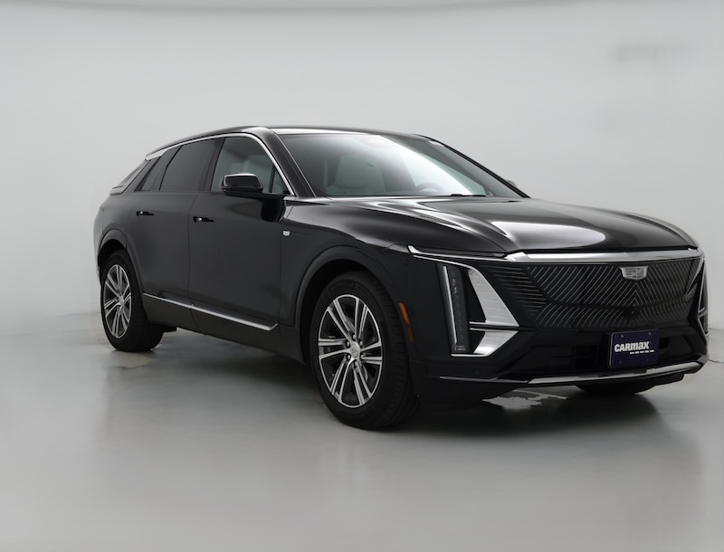 2024 Cadillac LYRIQ Luxury 1