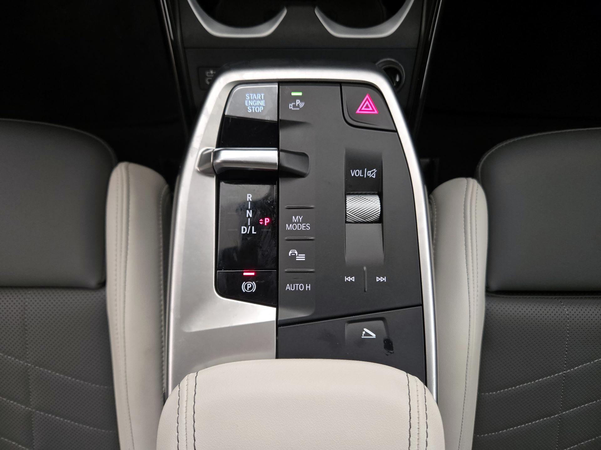 Thumbnail: 2026 BMW X2 - 16