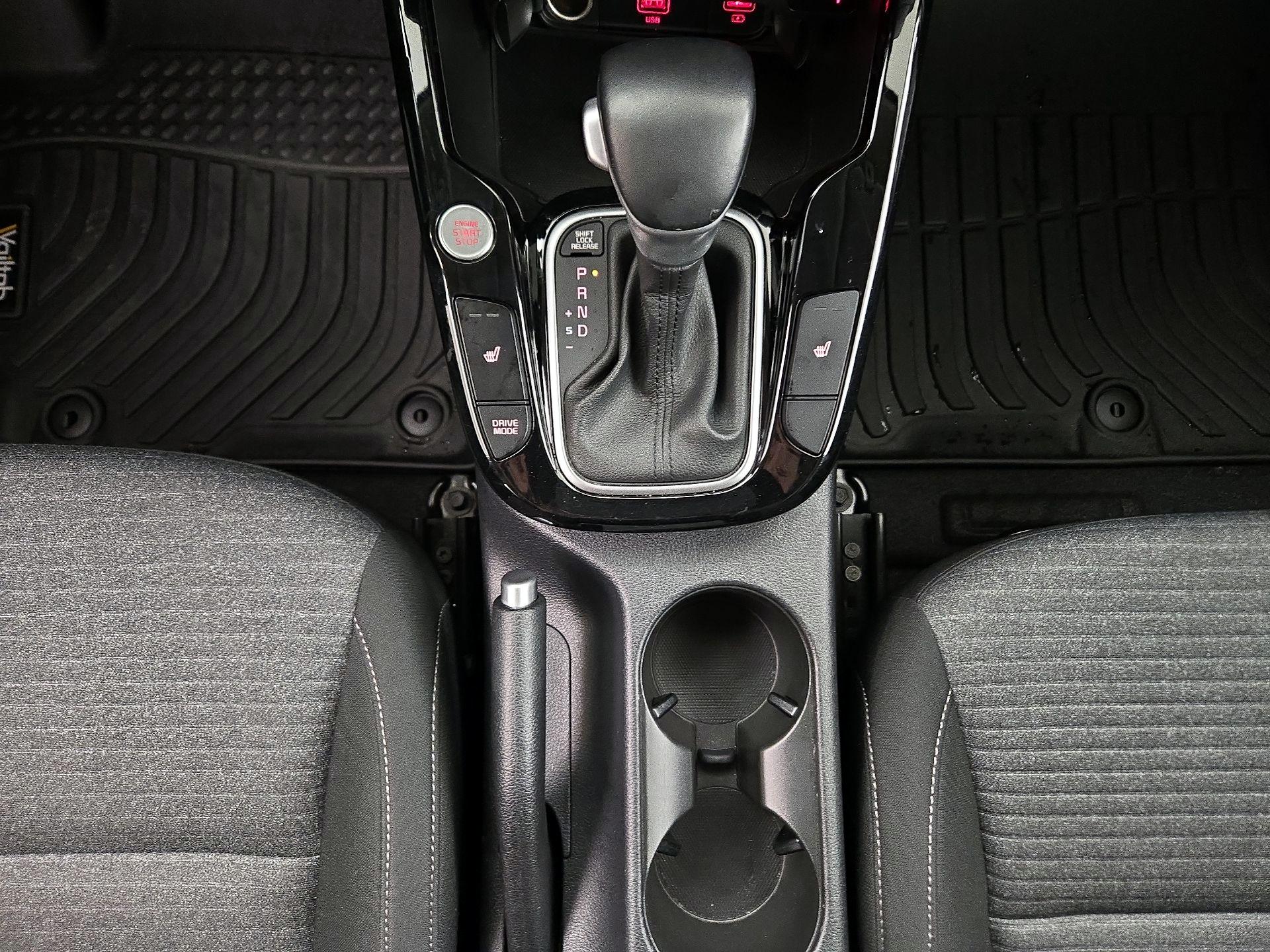 Thumbnail: 2020 Kia Soul - 16