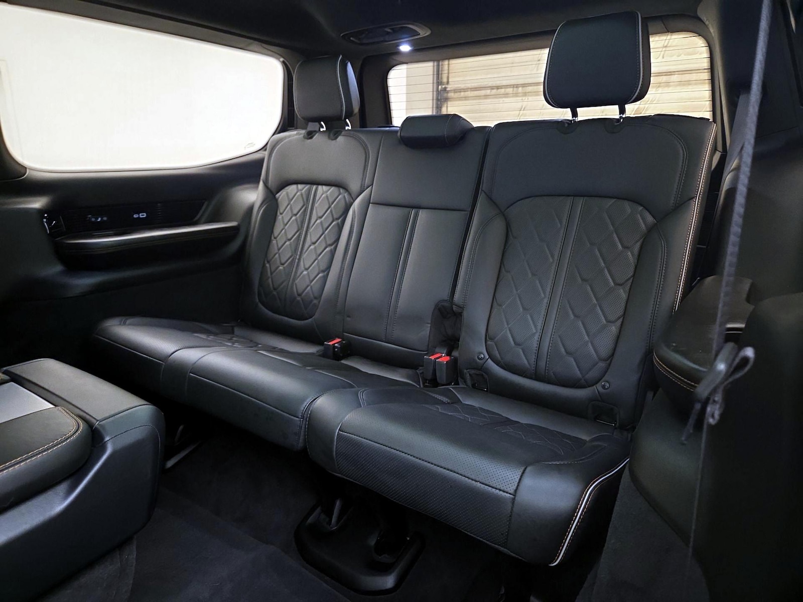 2022 Jeep Grand Wagoneer Series III - Photo 22