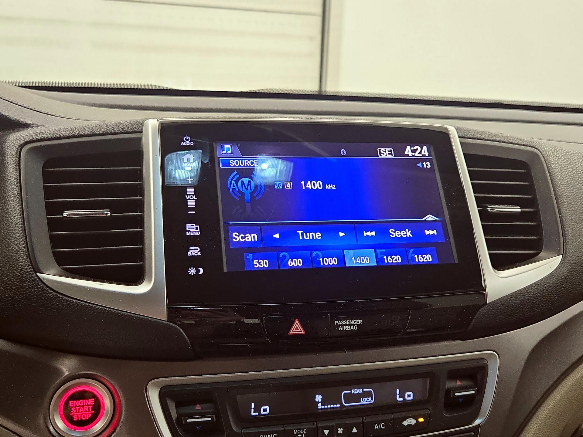 Thumbnail: 2018 Honda Pilot - 15