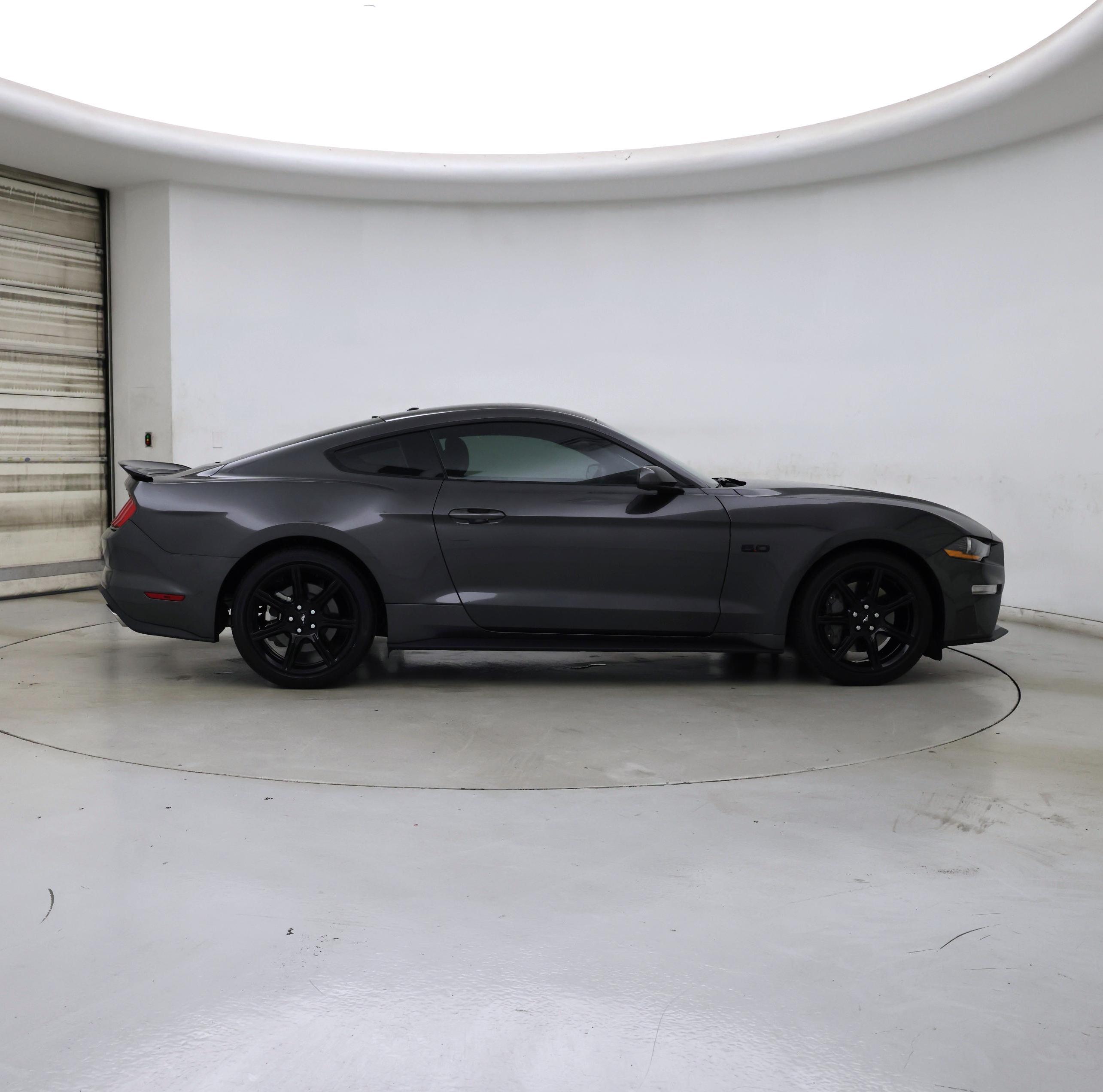Thumbnail: 2019 Ford Mustang - 7