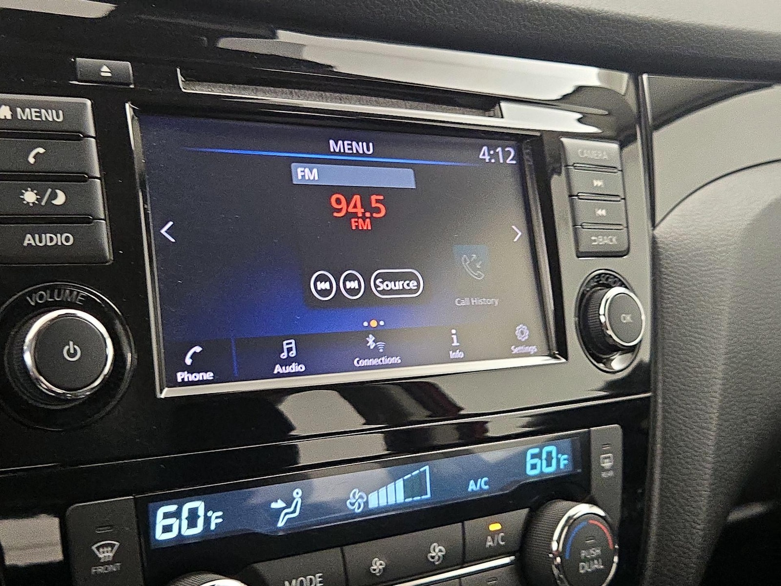2020 Nissan Rogue Sport SV - Photo 16