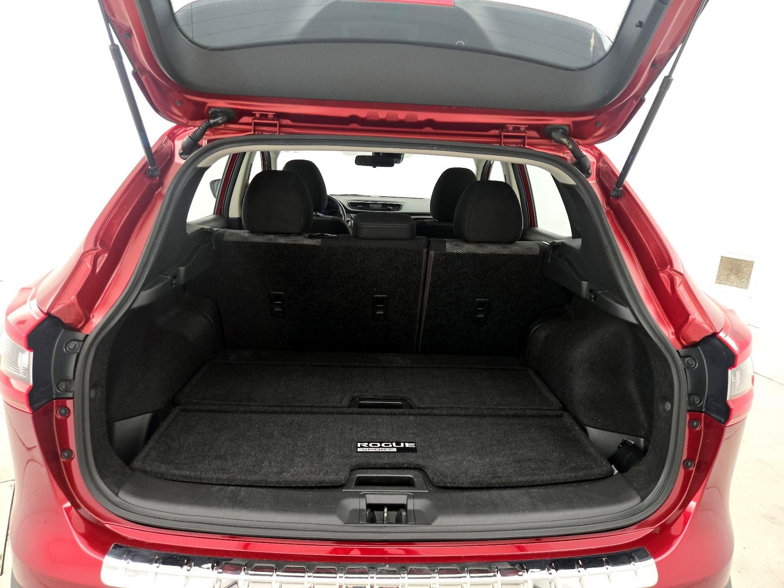 2020 Nissan Rogue Sport SV - Photo 21