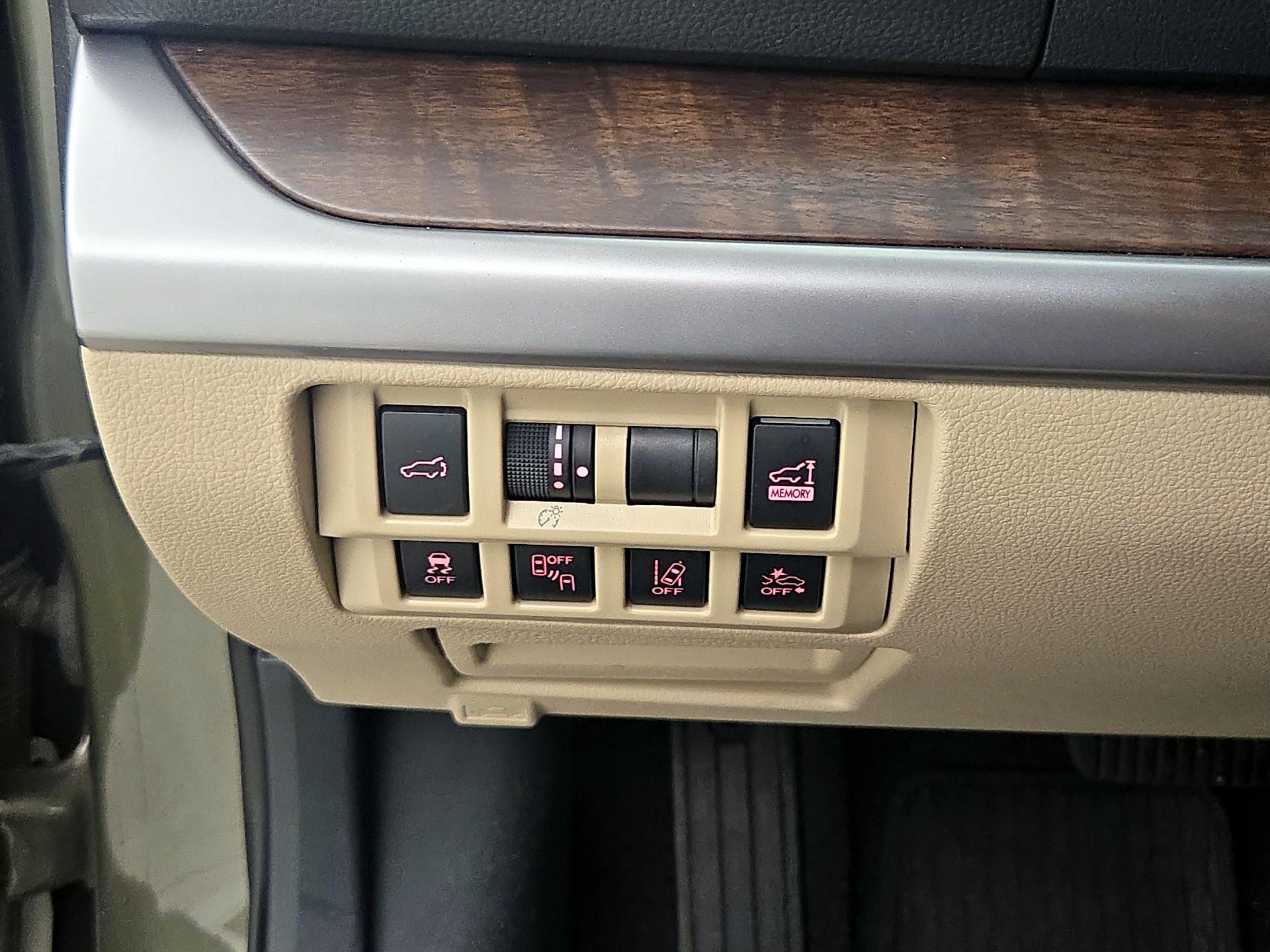 Thumbnail: 2018 Subaru Outback - 13