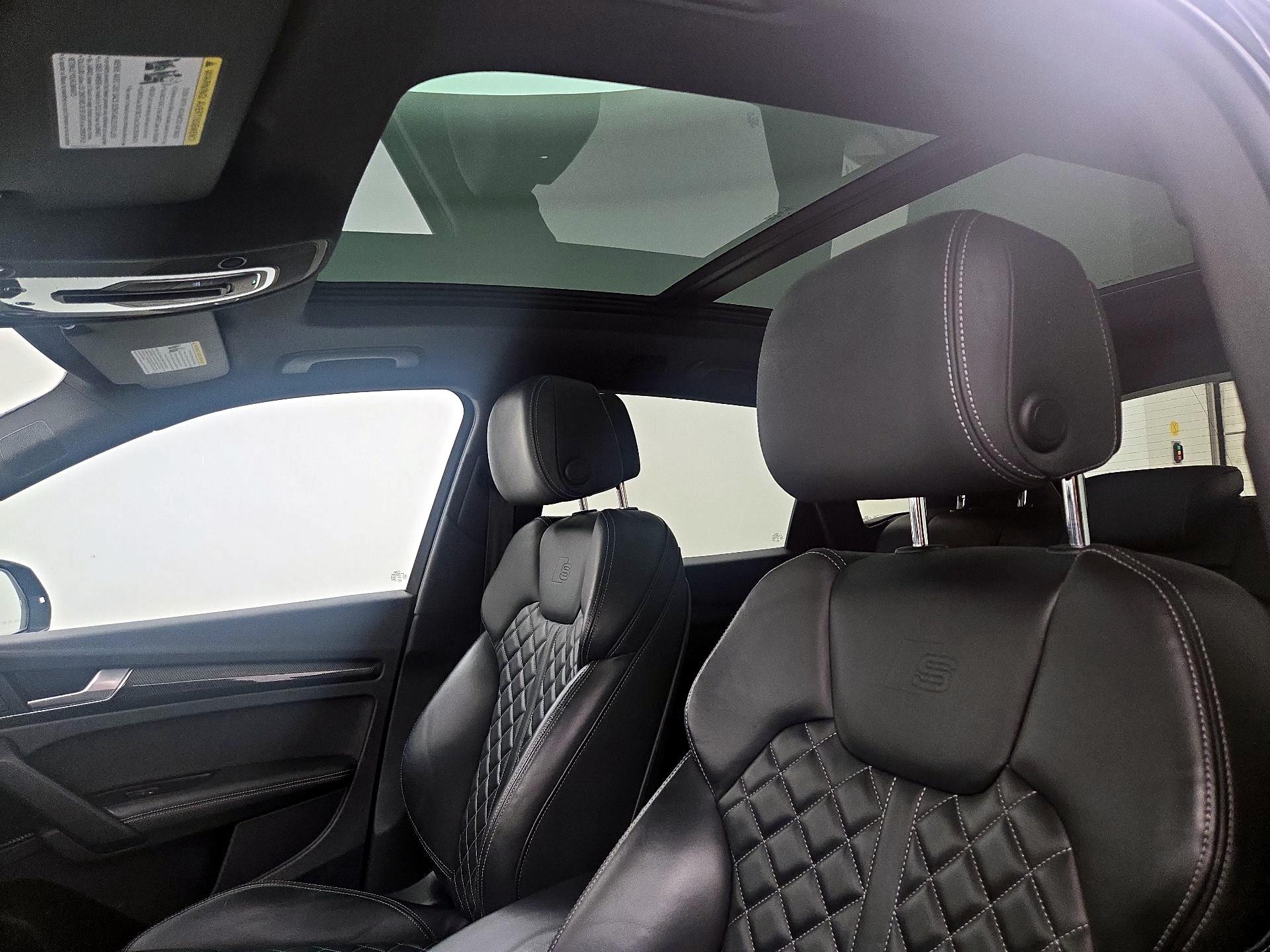 Thumbnail: 2021 Audi SQ5 - 20