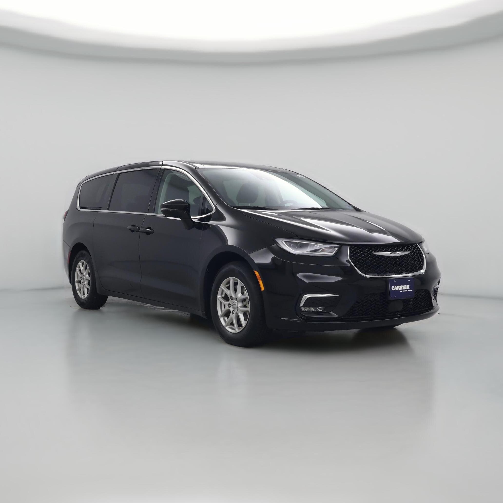 Thumbnail: 2024 Chrysler Pacifica - 1