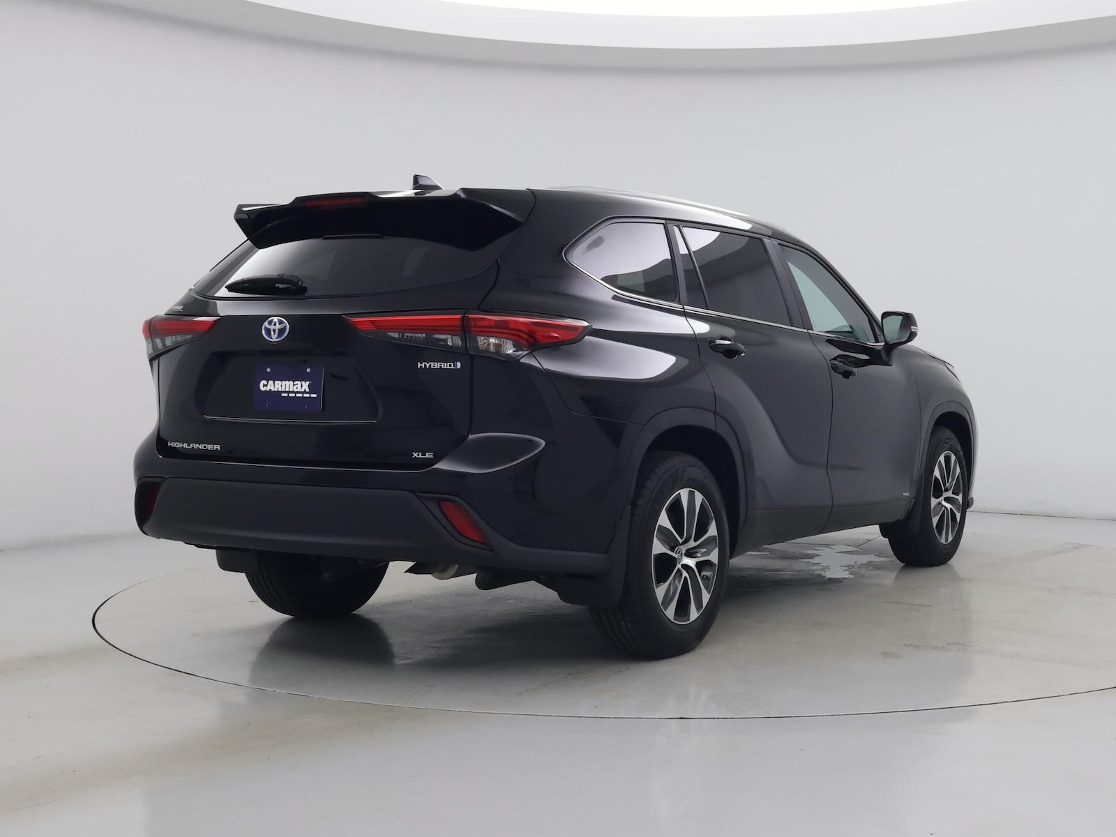 2023 Toyota Highlander XLE - Photo 9