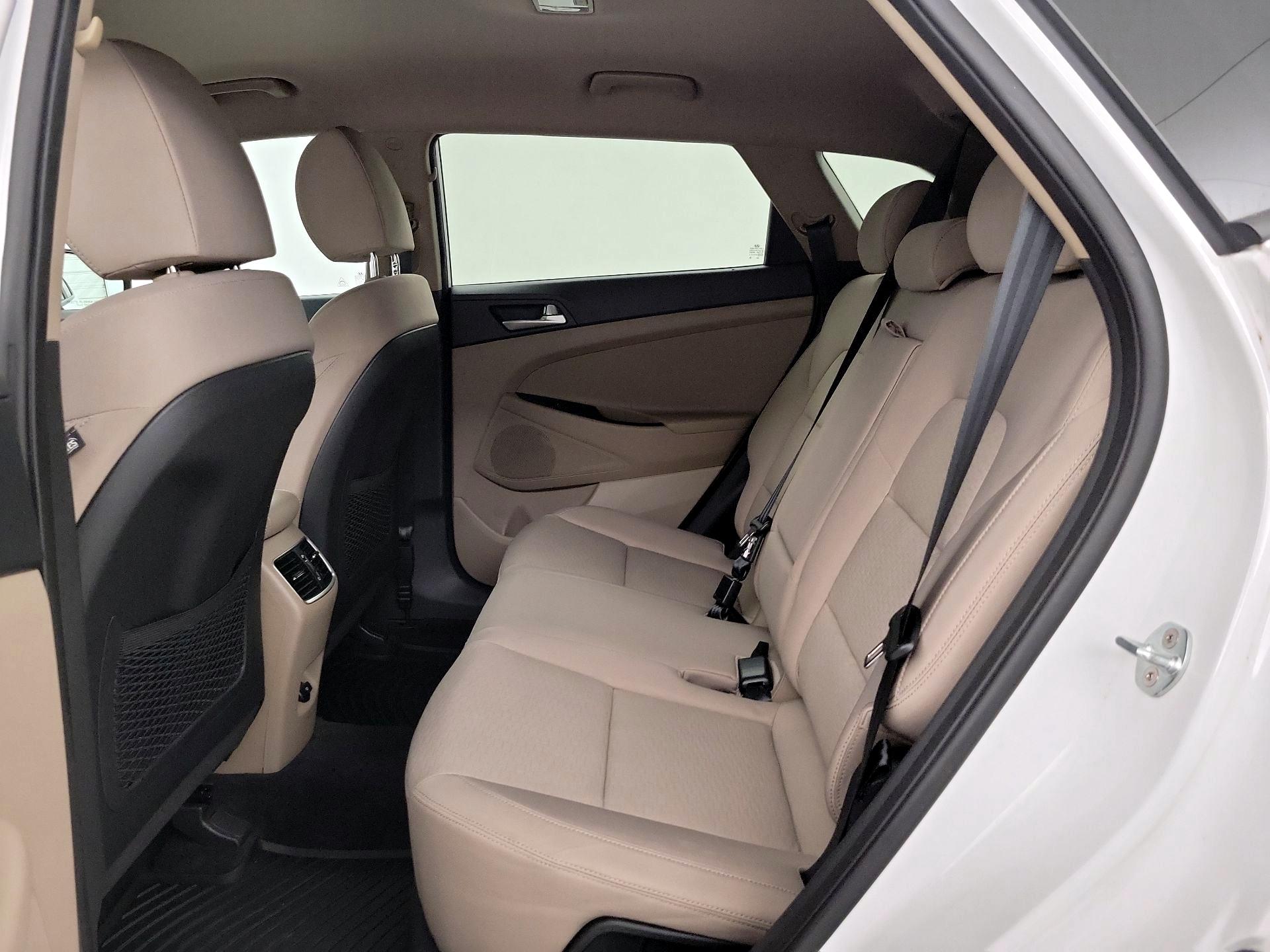 Thumbnail: 2021 Hyundai Tucson - 19