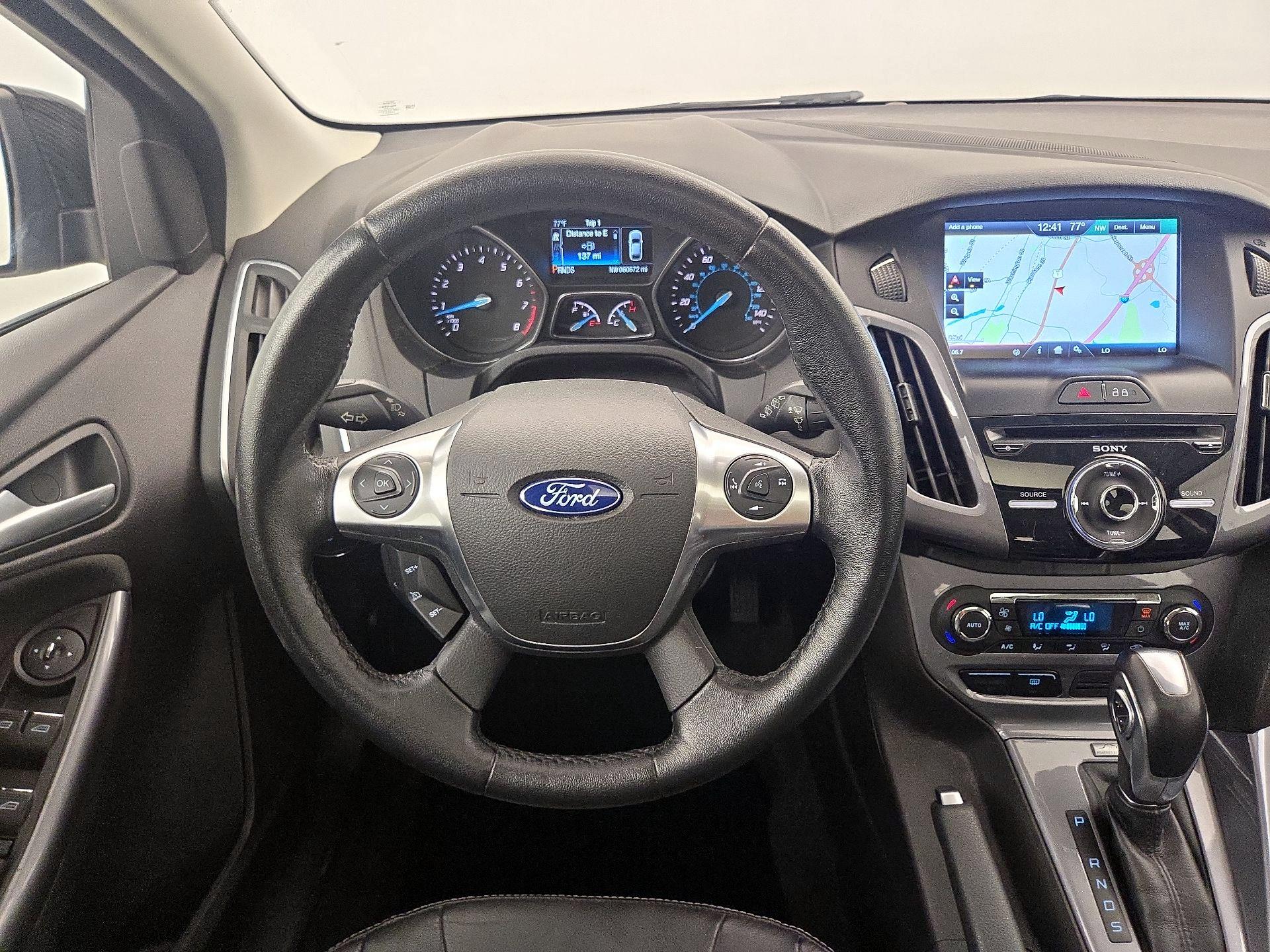 Thumbnail: 2014 Ford Focus - 10