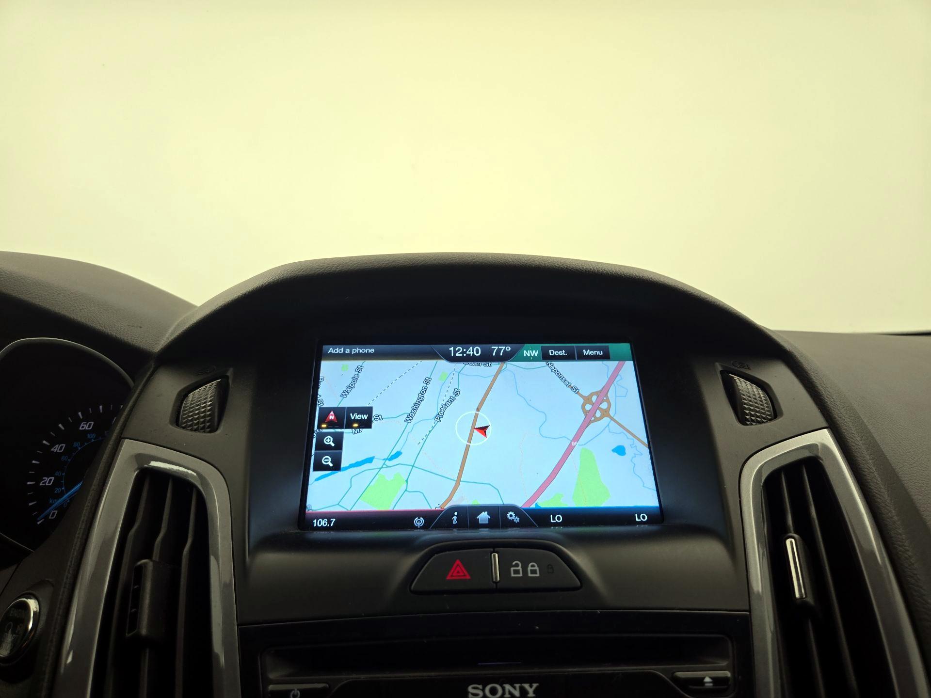 Thumbnail: 2014 Ford Focus - 14