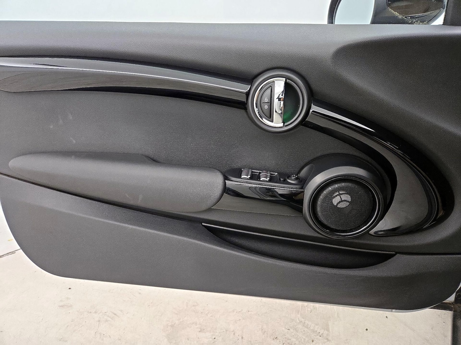 2021 MINI Convertible S - Photo 13