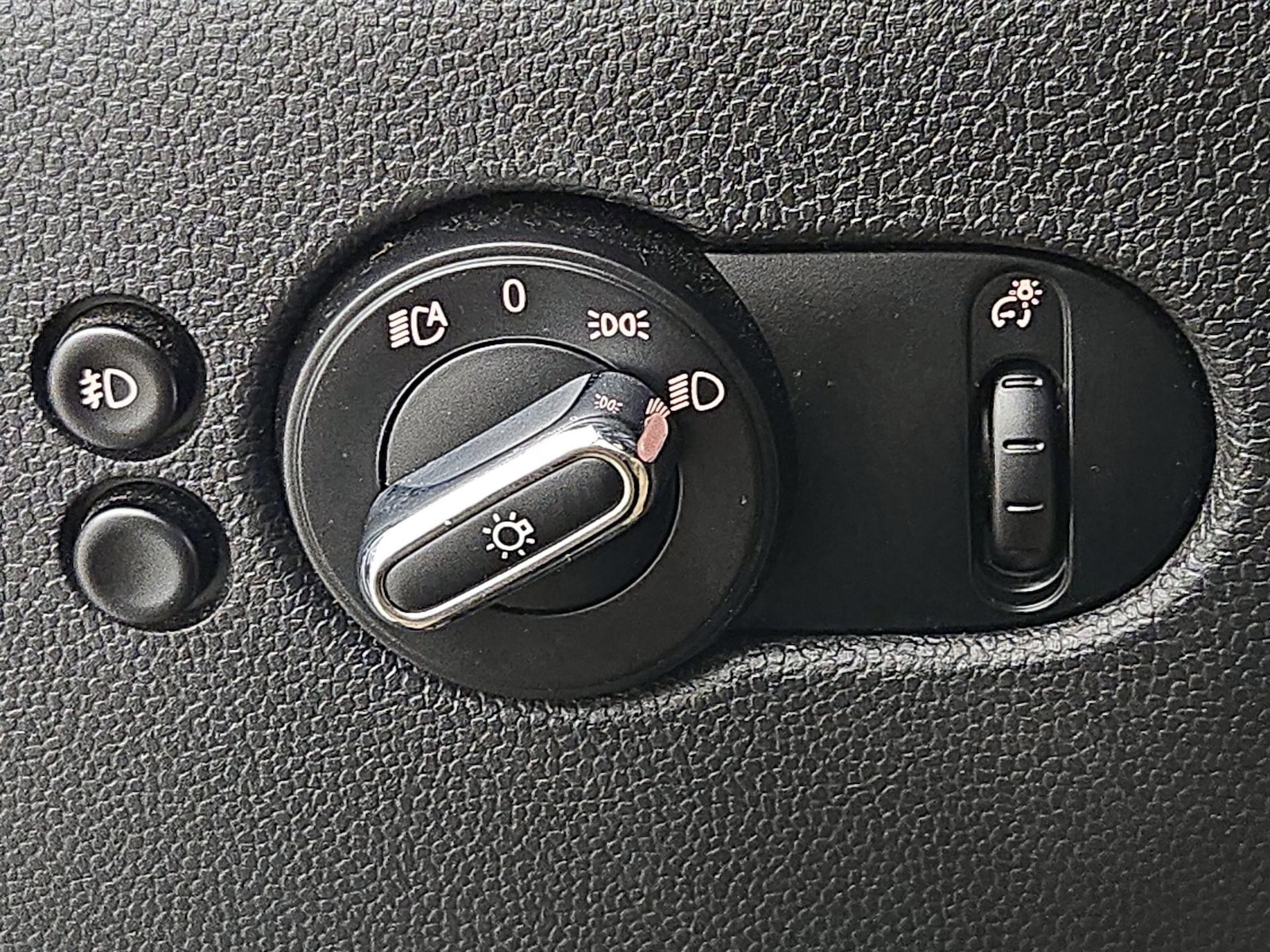 2021 MINI Convertible S - Photo 14