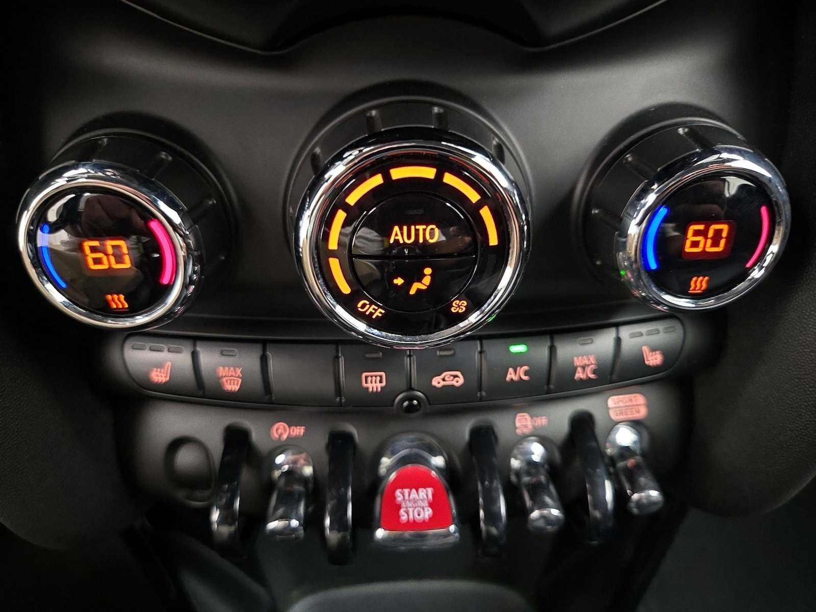 2021 MINI Convertible S - Photo 17