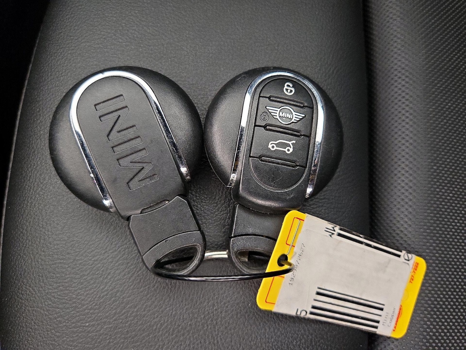 2021 MINI Convertible S - Photo 24
