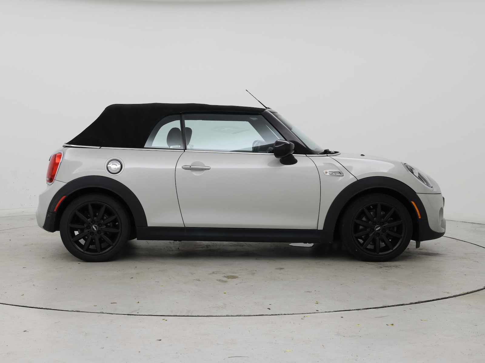 2021 MINI Convertible S - Photo 8
