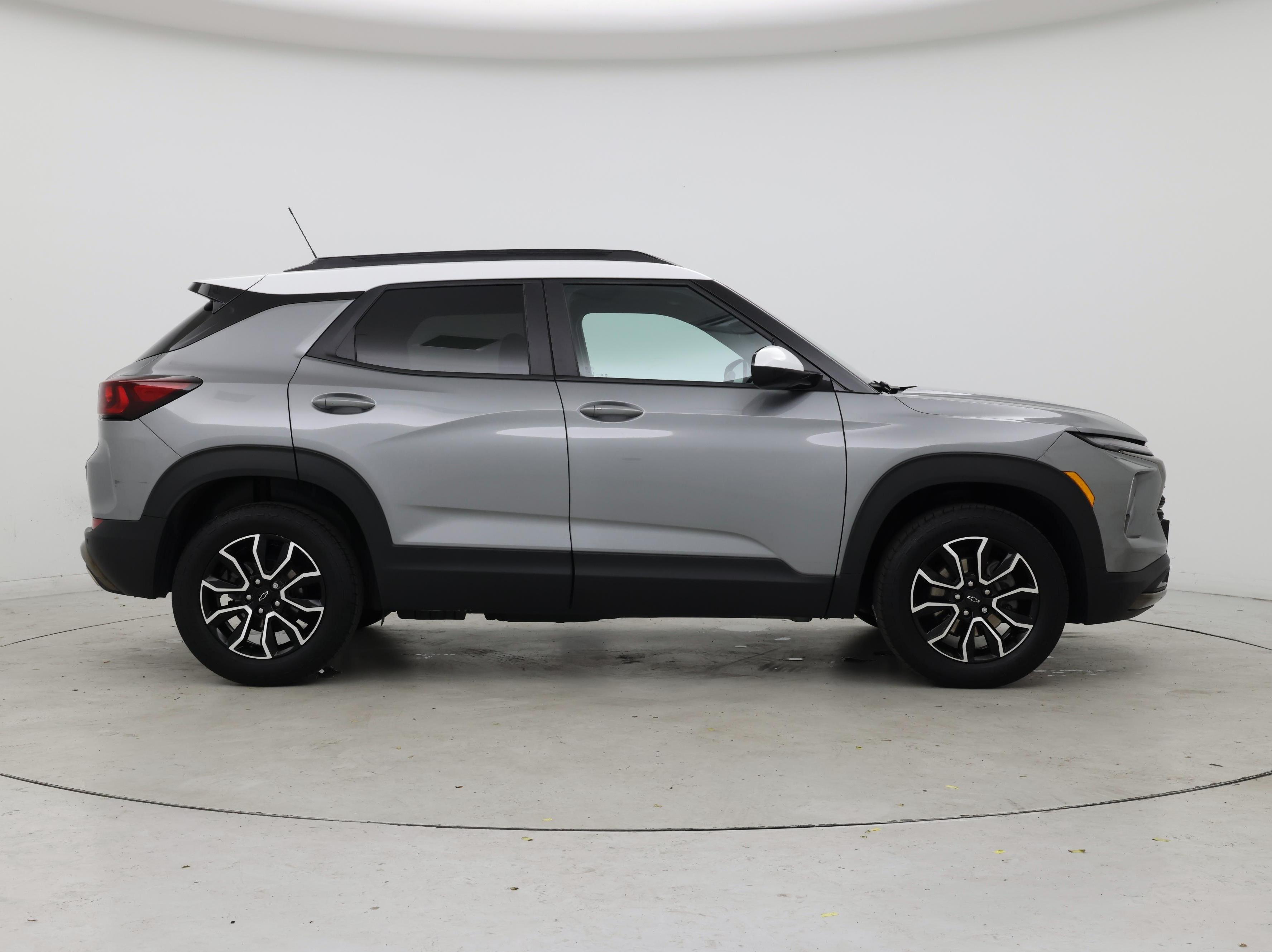 Thumbnail: 2024 Chevrolet TrailBlazer - 7