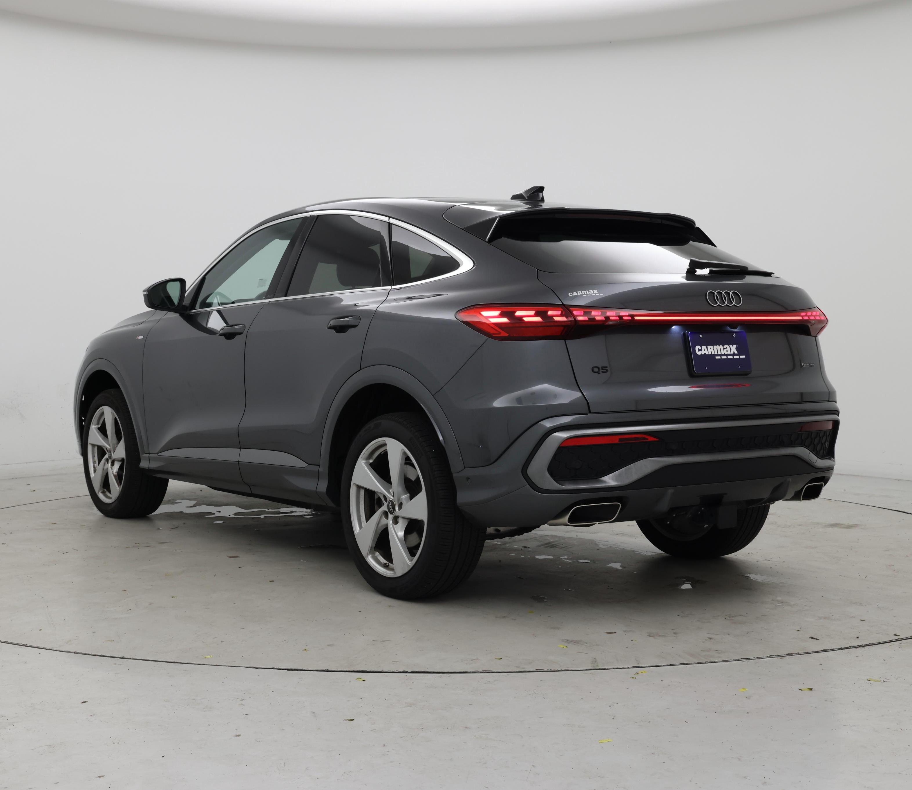 Thumbnail: 2025 Audi Q5 - 2