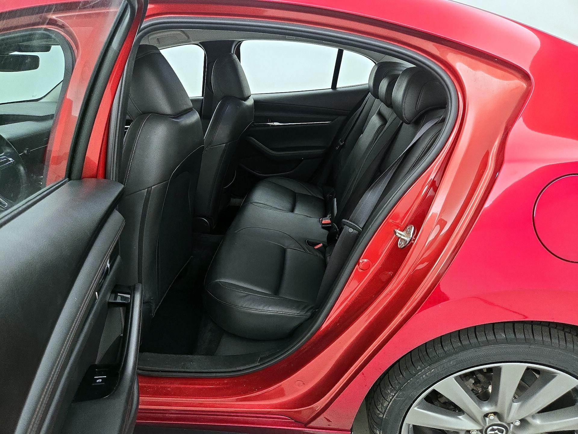 Thumbnail: 2019 Mazda Mazda3 - 19