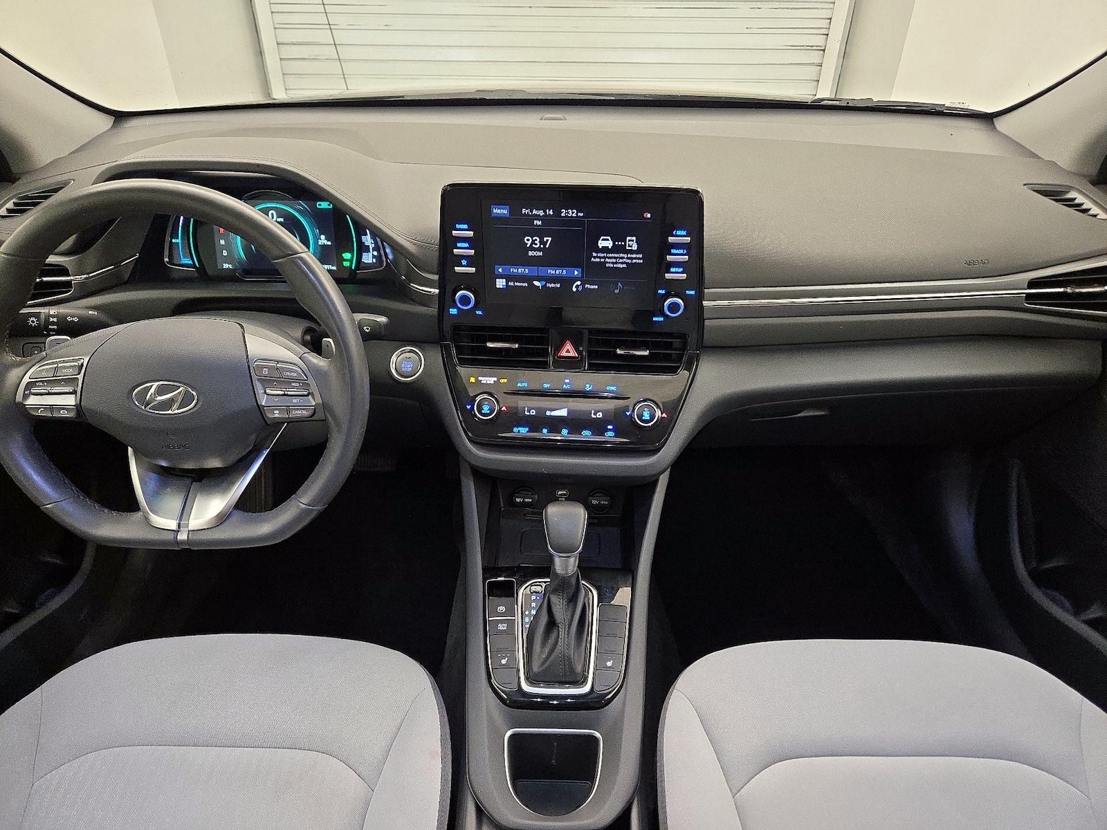 2022 Hyundai Ioniq SEL - Photo 10