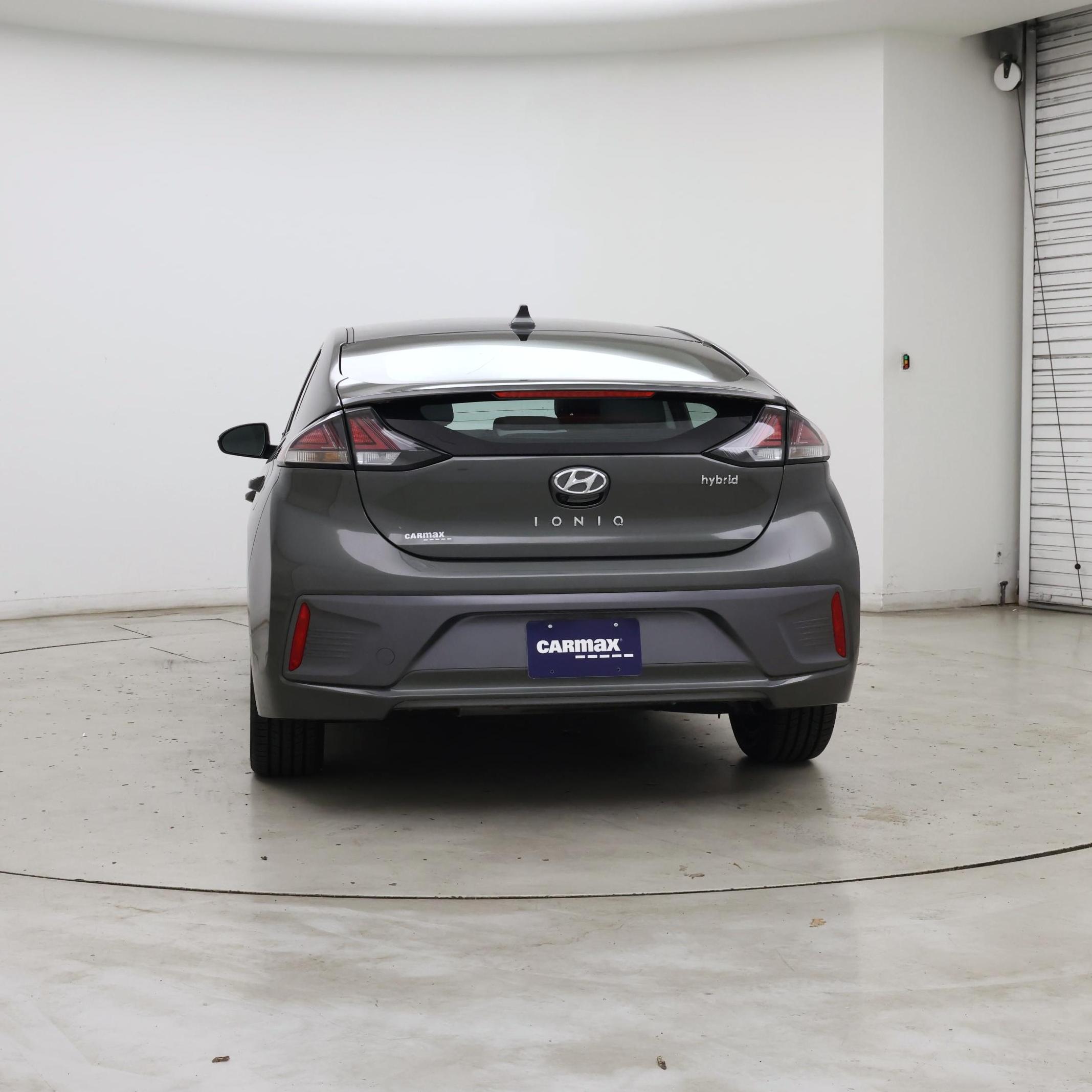 Thumbnail: 2022 Hyundai Ioniq - 6