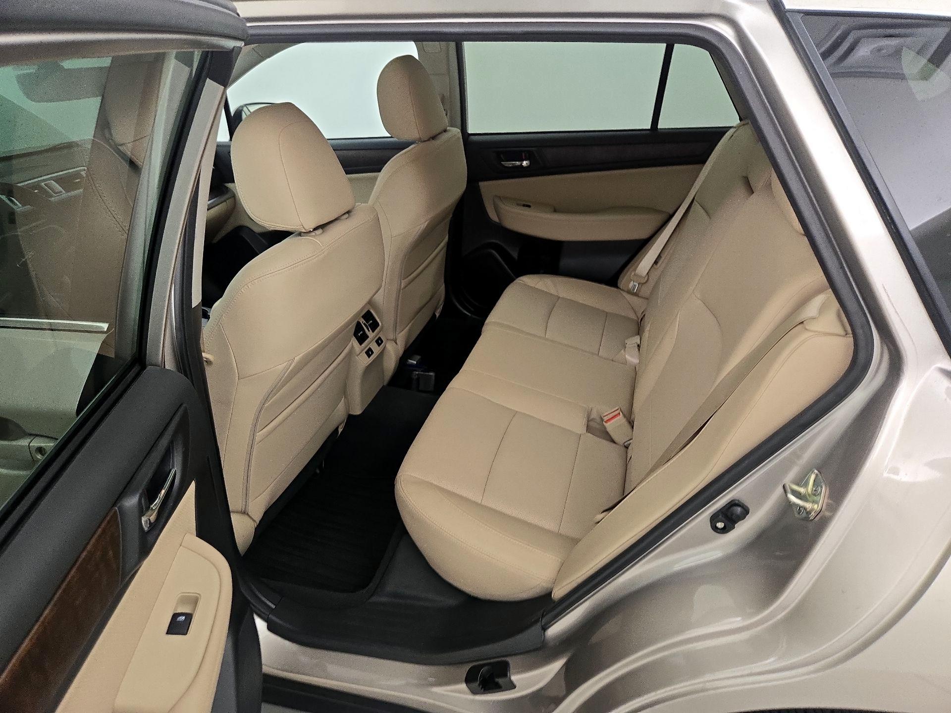 Thumbnail: 2017 Subaru Outback - 20