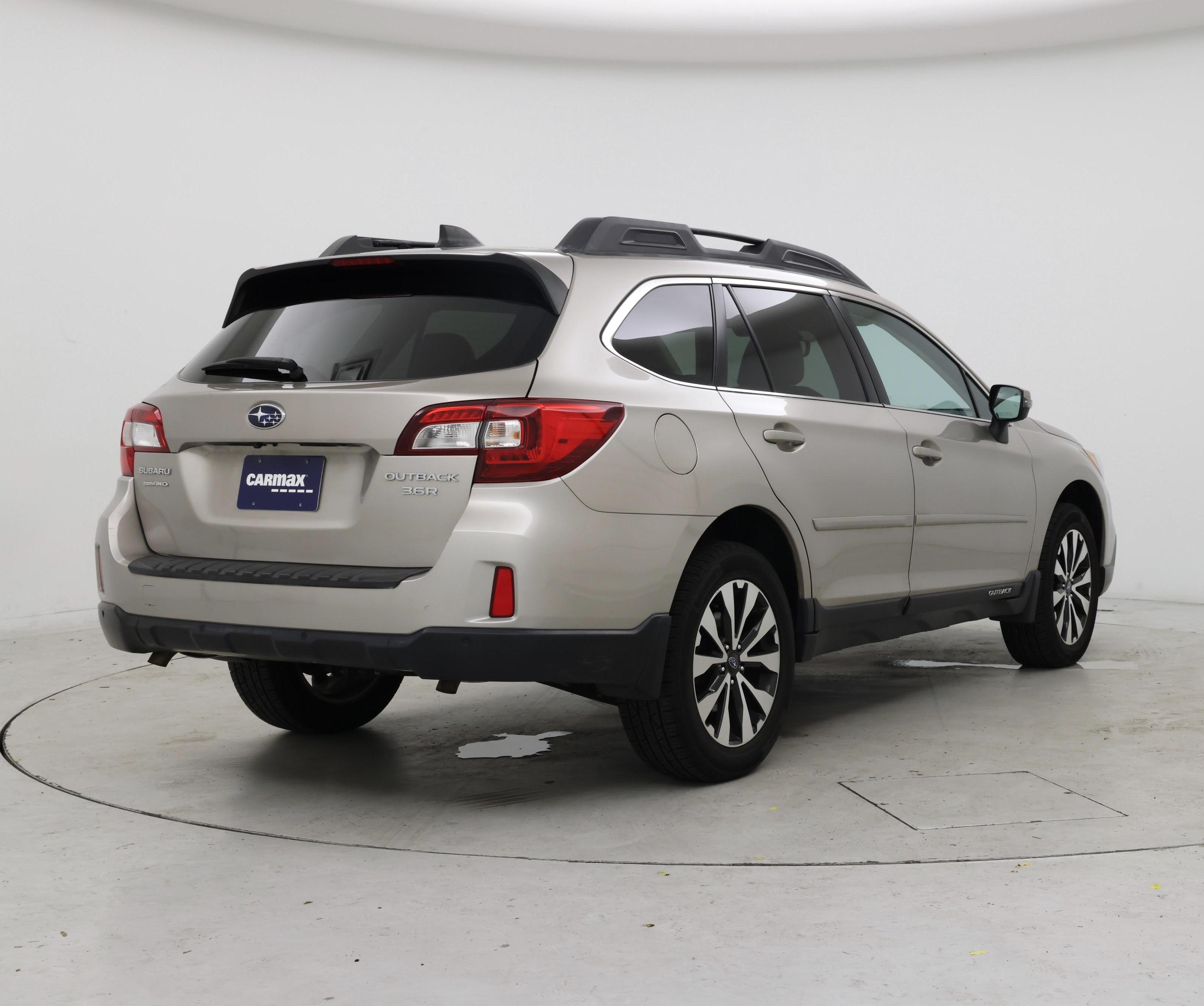Thumbnail: 2017 Subaru Outback - 8