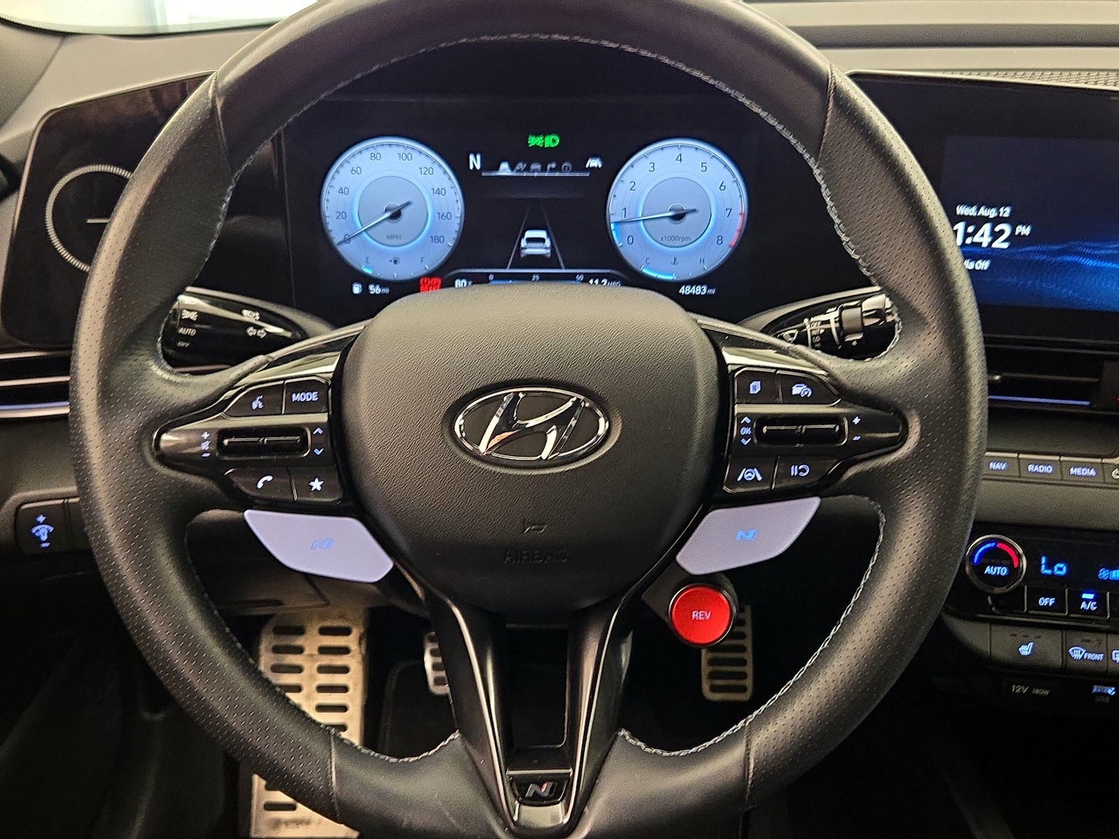 2023 Hyundai Elantra N - Photo 11
