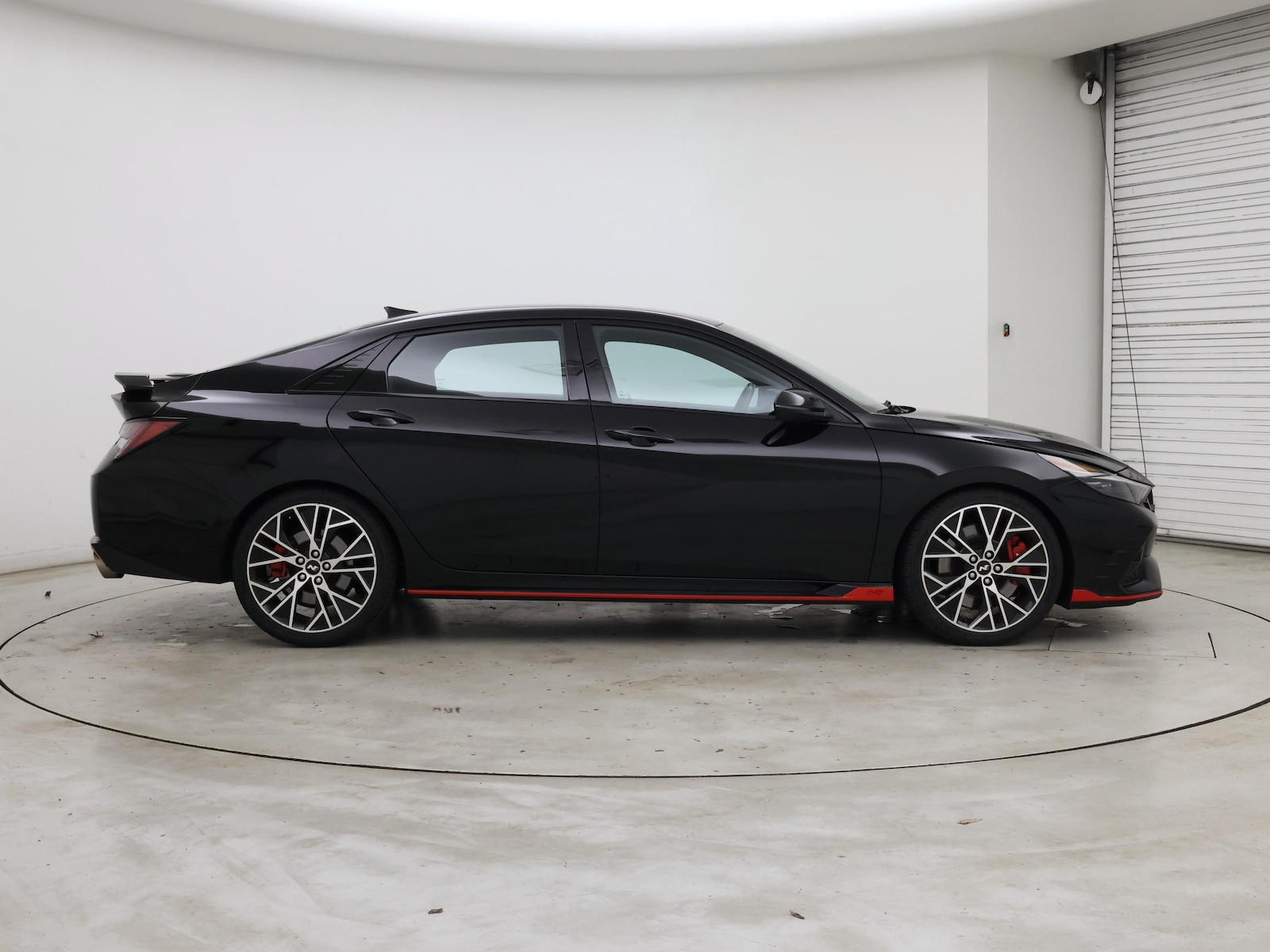 2023 Hyundai Elantra N - Photo 8