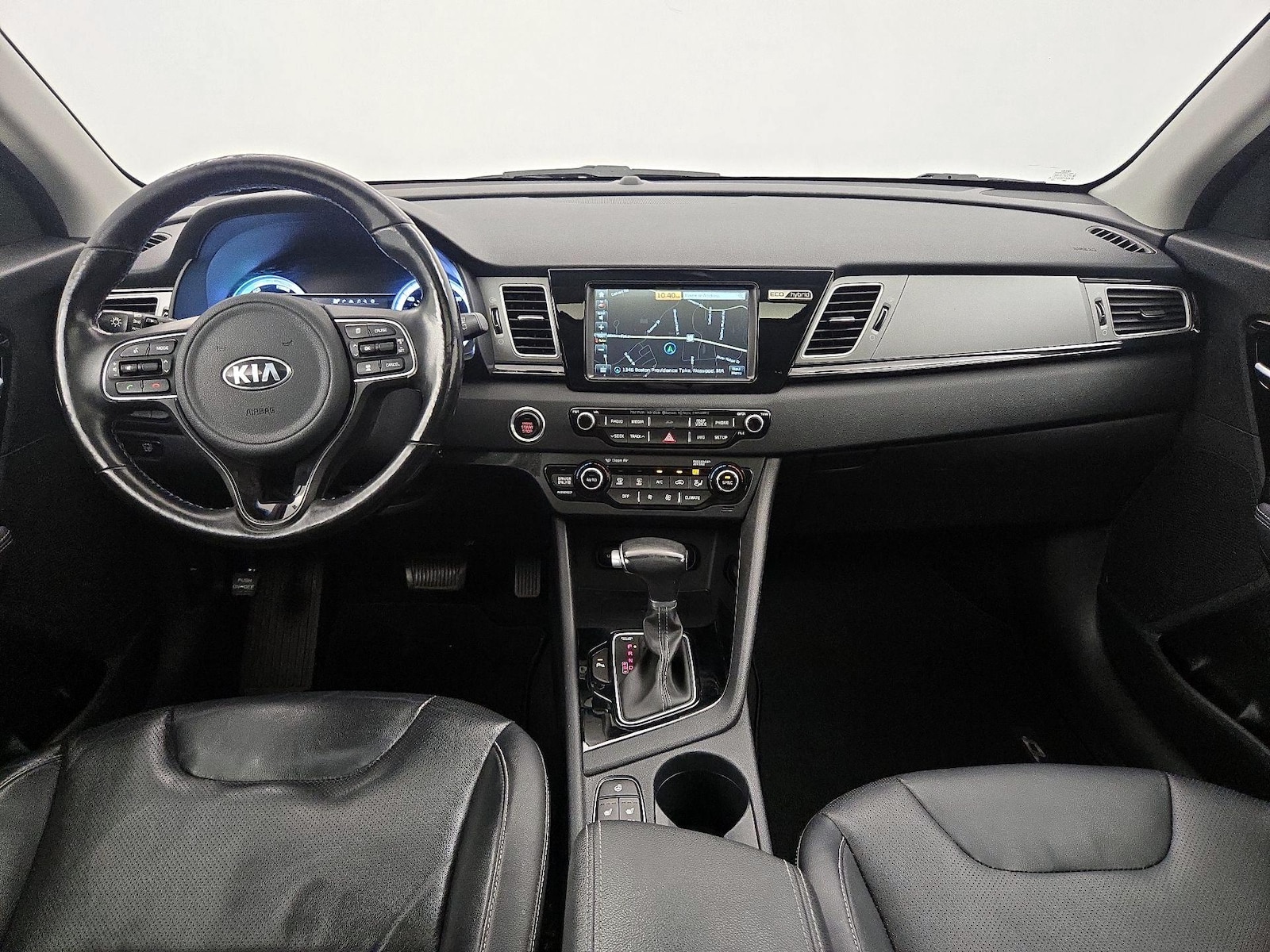 2017 Kia Niro Touring - Photo 10