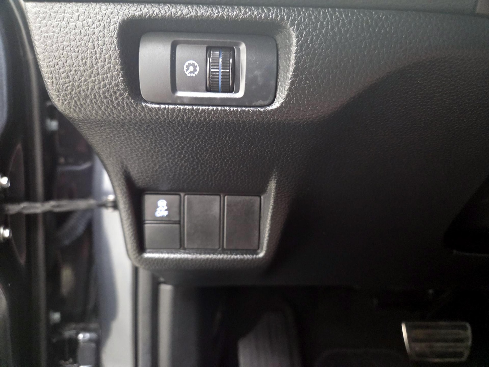 2025 Honda Civic Sport - Photo 14