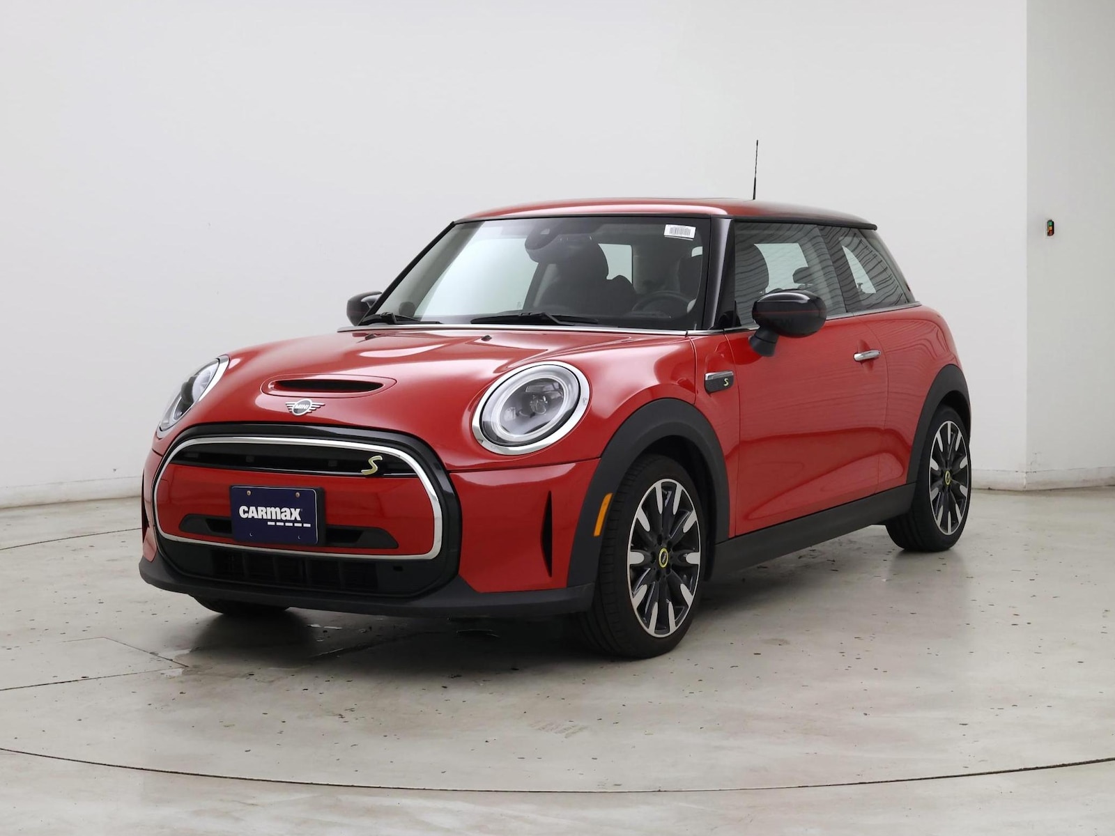 2024 MINI Hardtop 2 Door SE - Photo 5