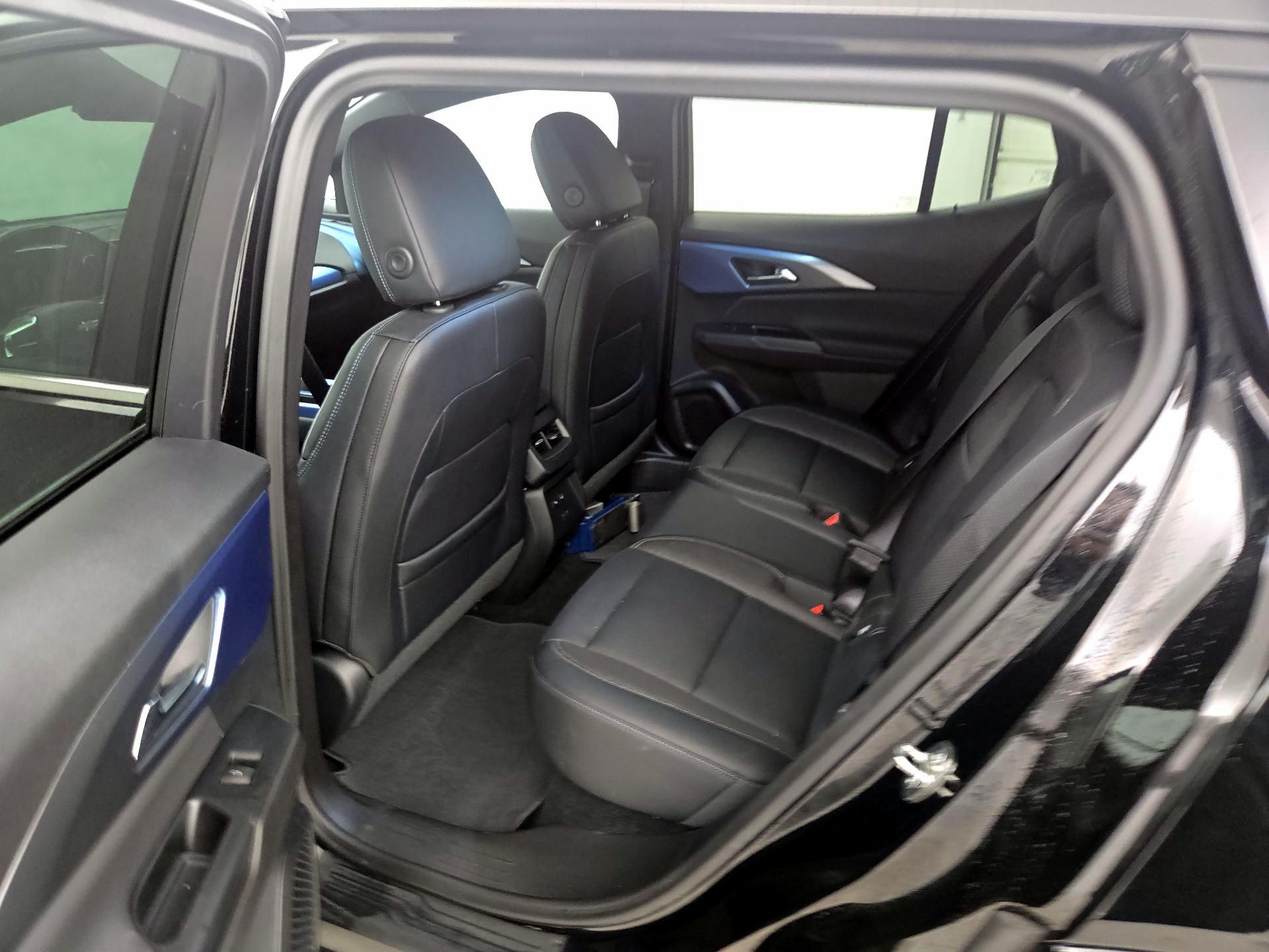 Thumbnail: 2025 Chevrolet Equinox - 19
