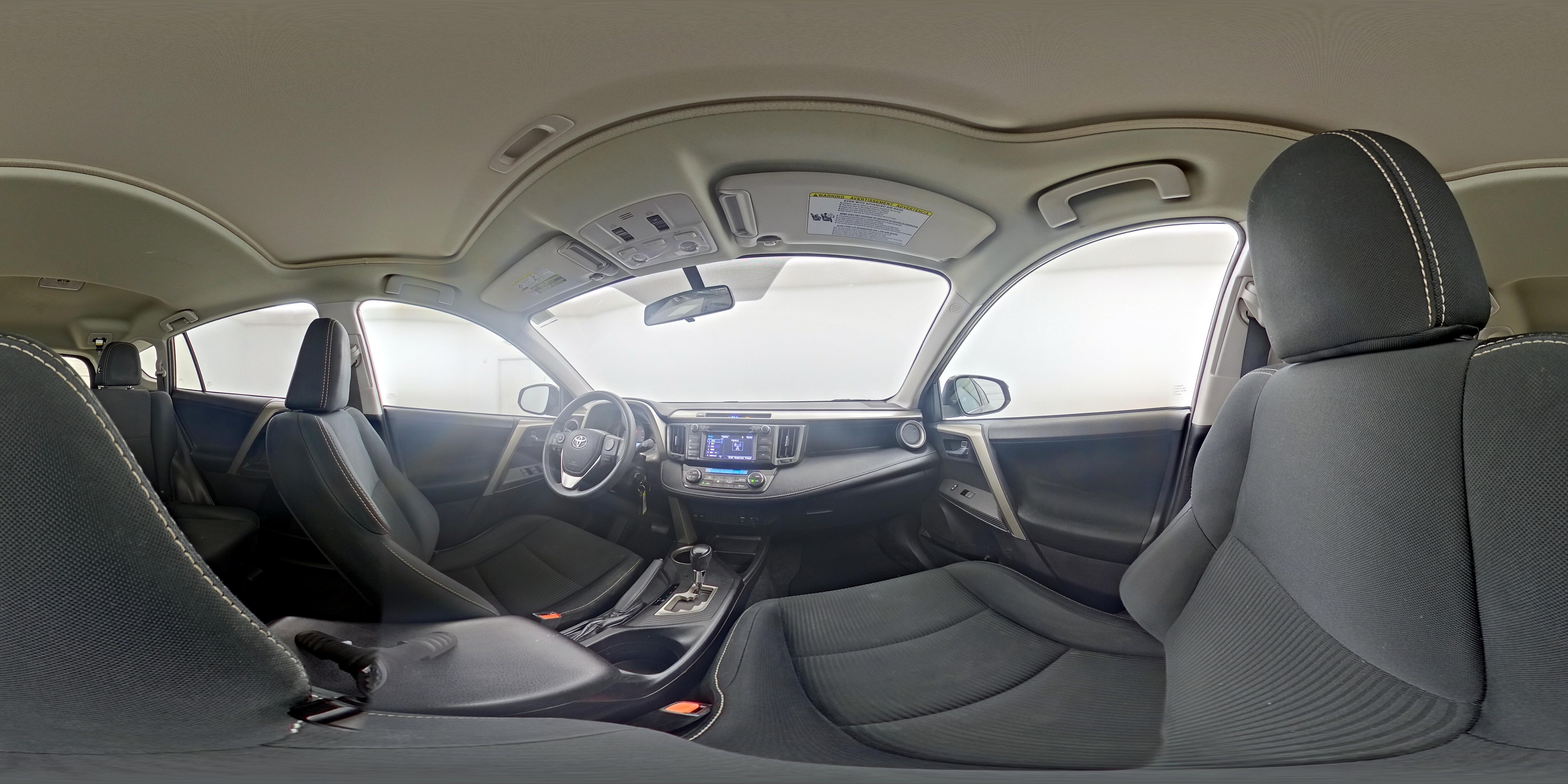 2014 Toyota RAV4 XLE - Photo 25