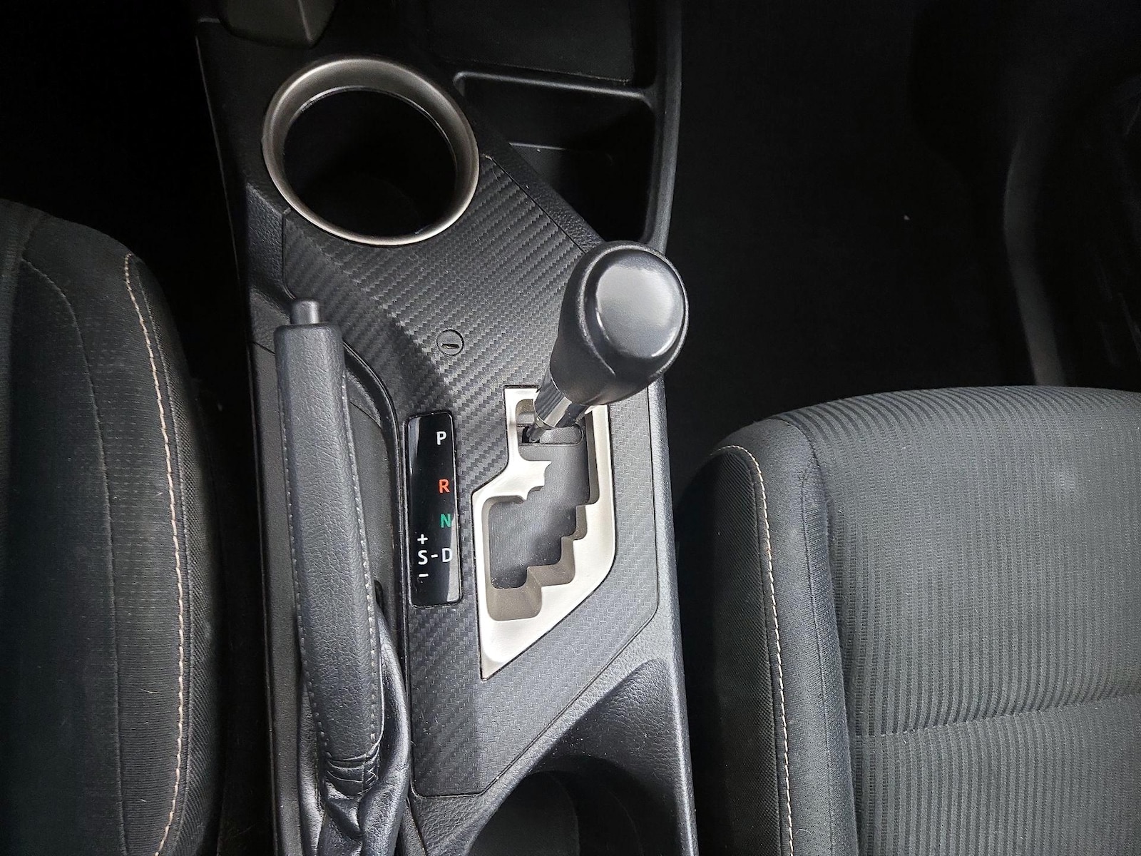 2014 Toyota RAV4 XLE - Photo 18