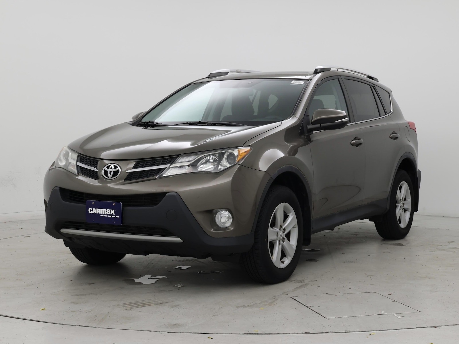 2014 Toyota RAV4 XLE - Photo 5