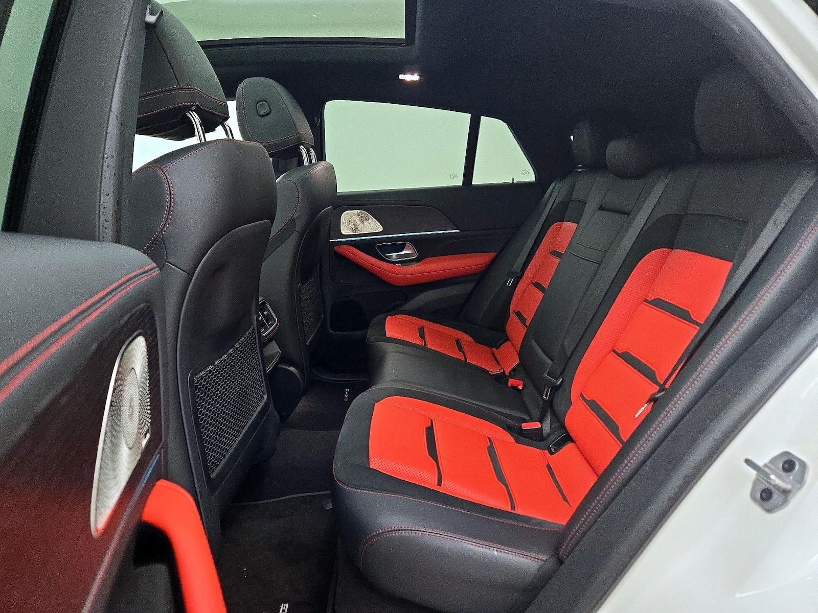 Rear Air Conditioning