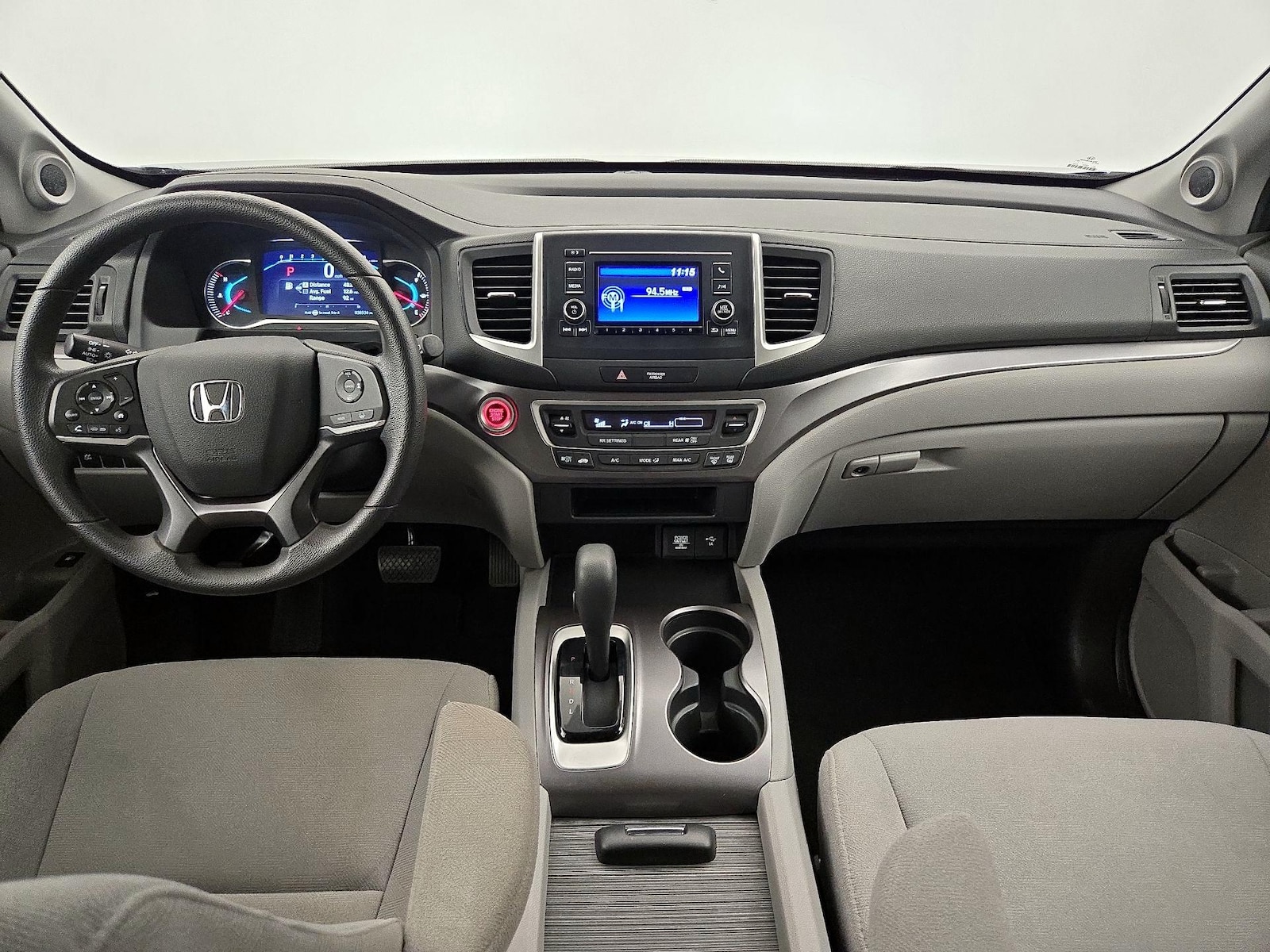 2019 Honda Pilot LX - Photo 10
