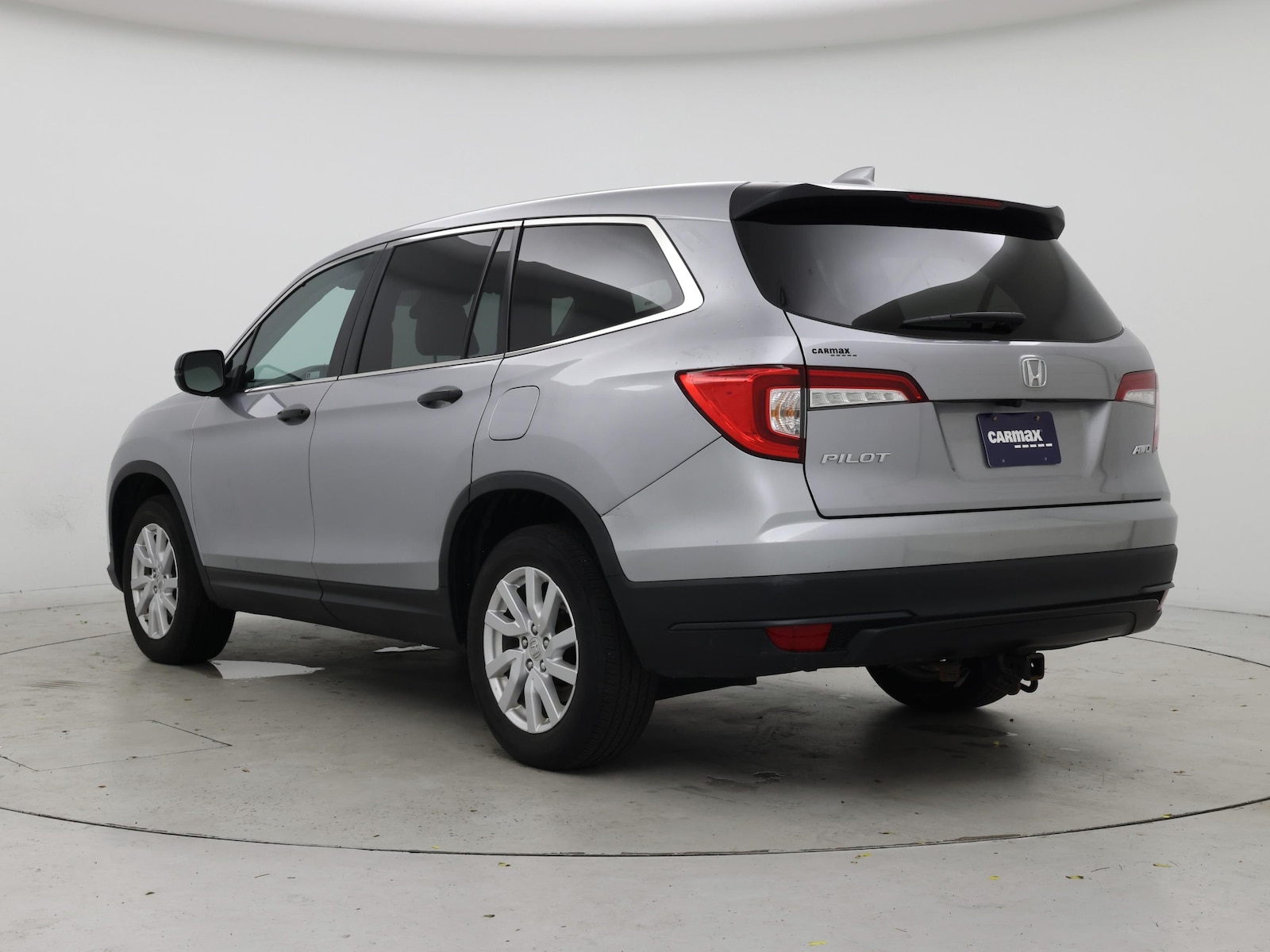 2019 Honda Pilot LX - Photo 3