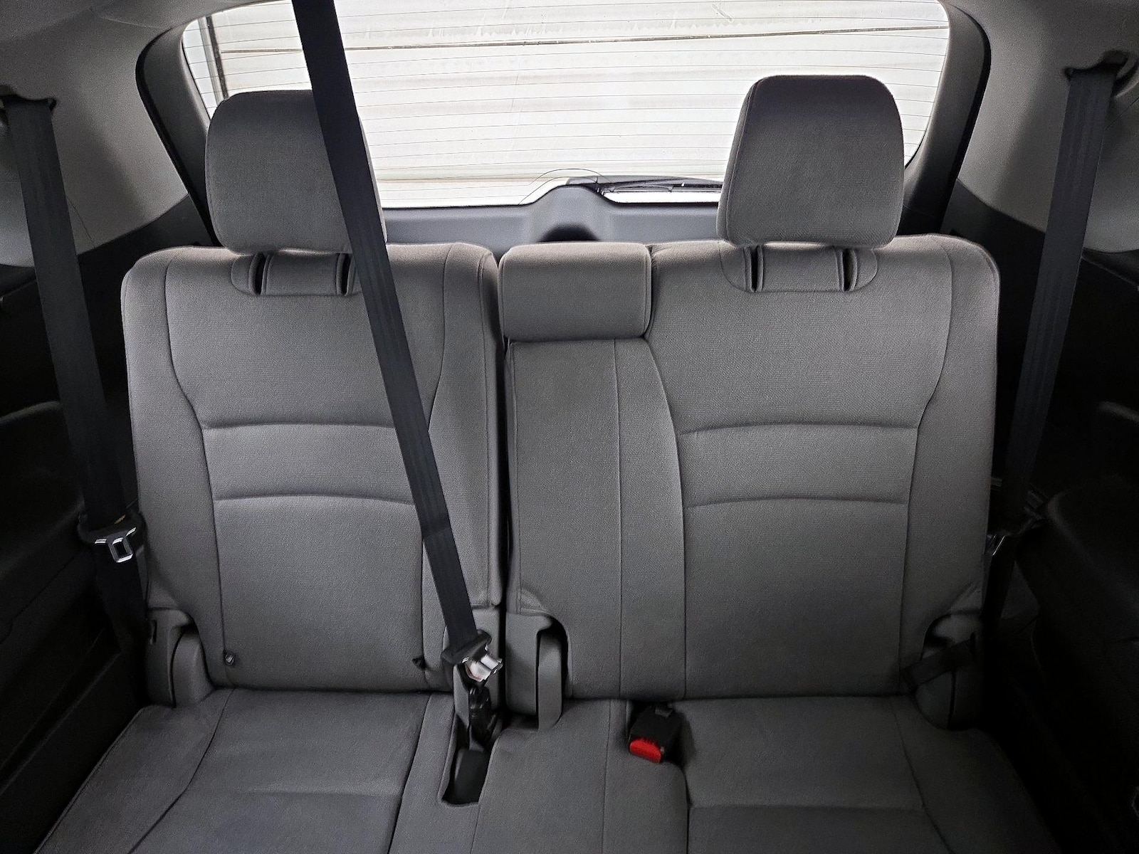 2019 Honda Pilot LX - Photo 21