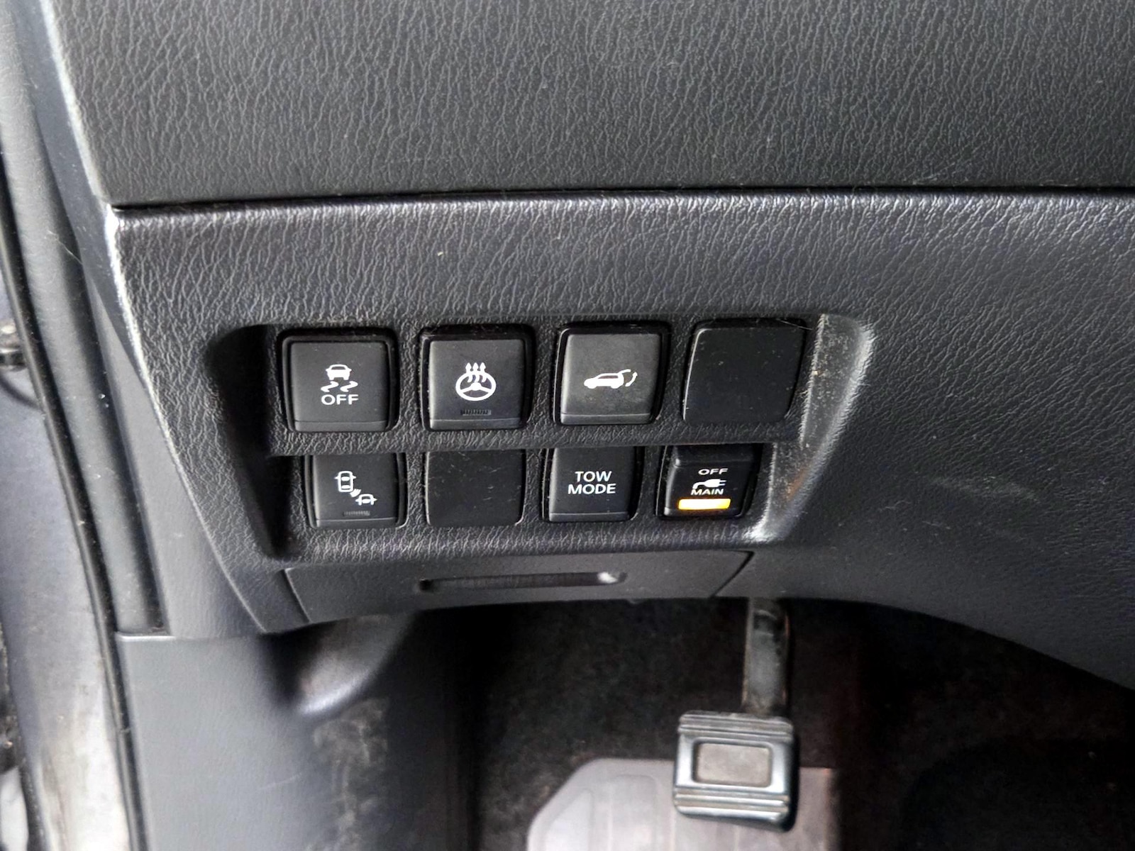2018 Nissan Pathfinder SL - Photo 14