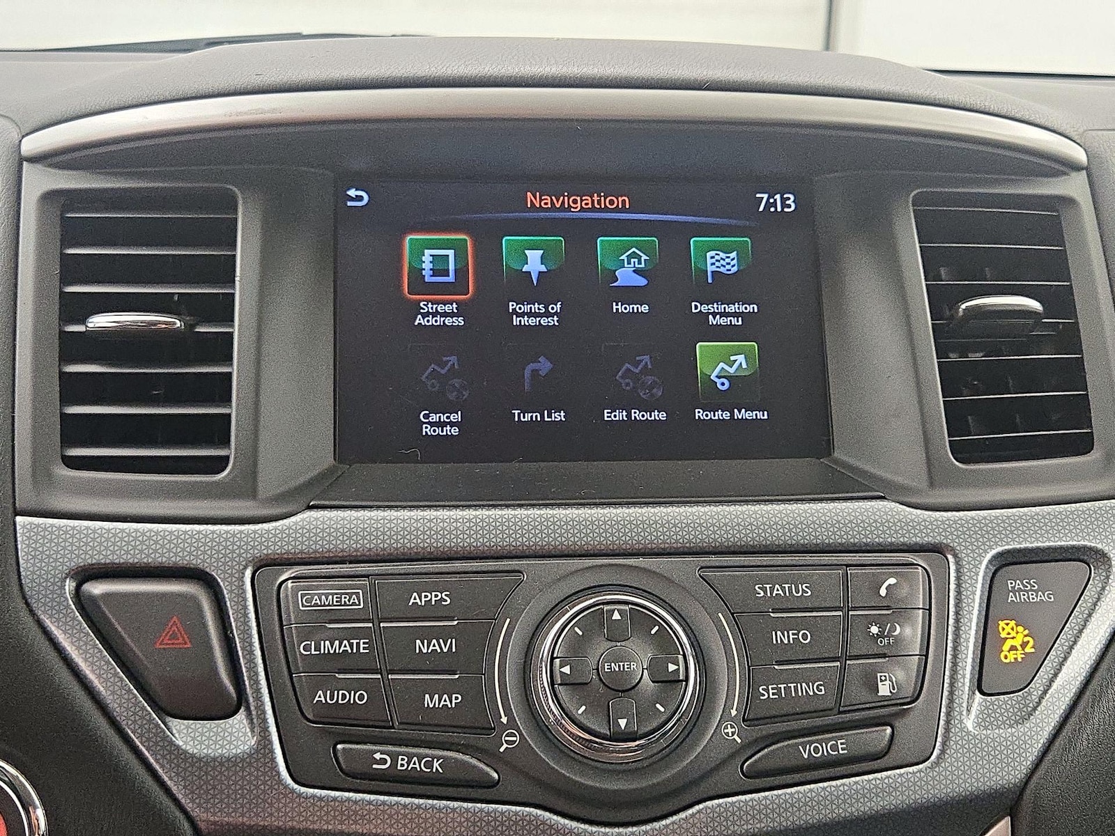 2018 Nissan Pathfinder SL - Photo 15