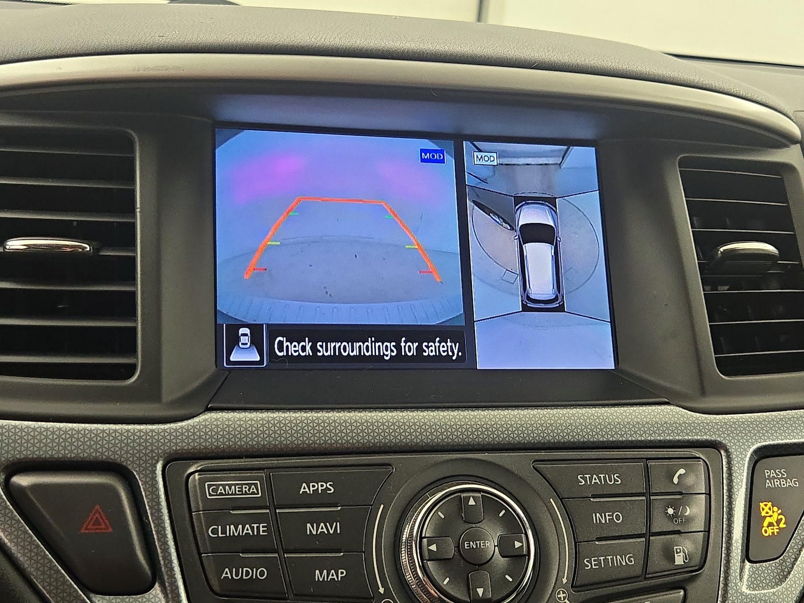 2018 Nissan Pathfinder SL - Photo 16