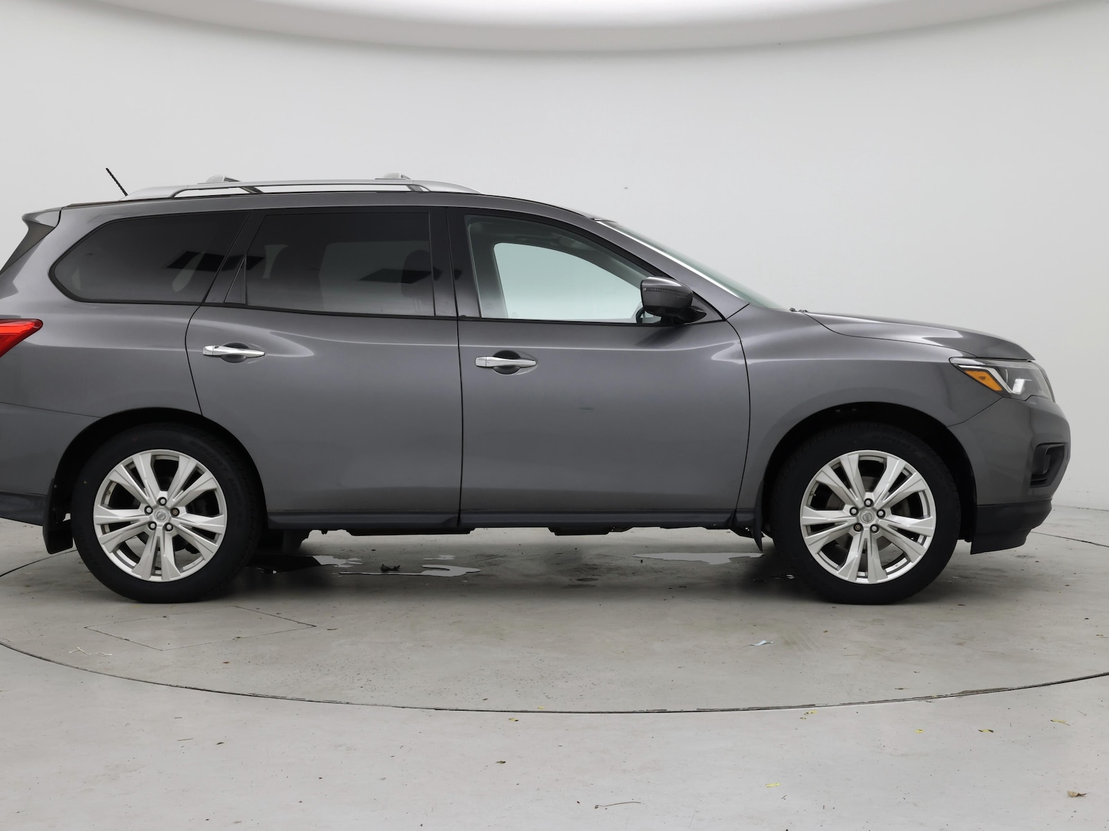 2018 Nissan Pathfinder SL - Photo 8